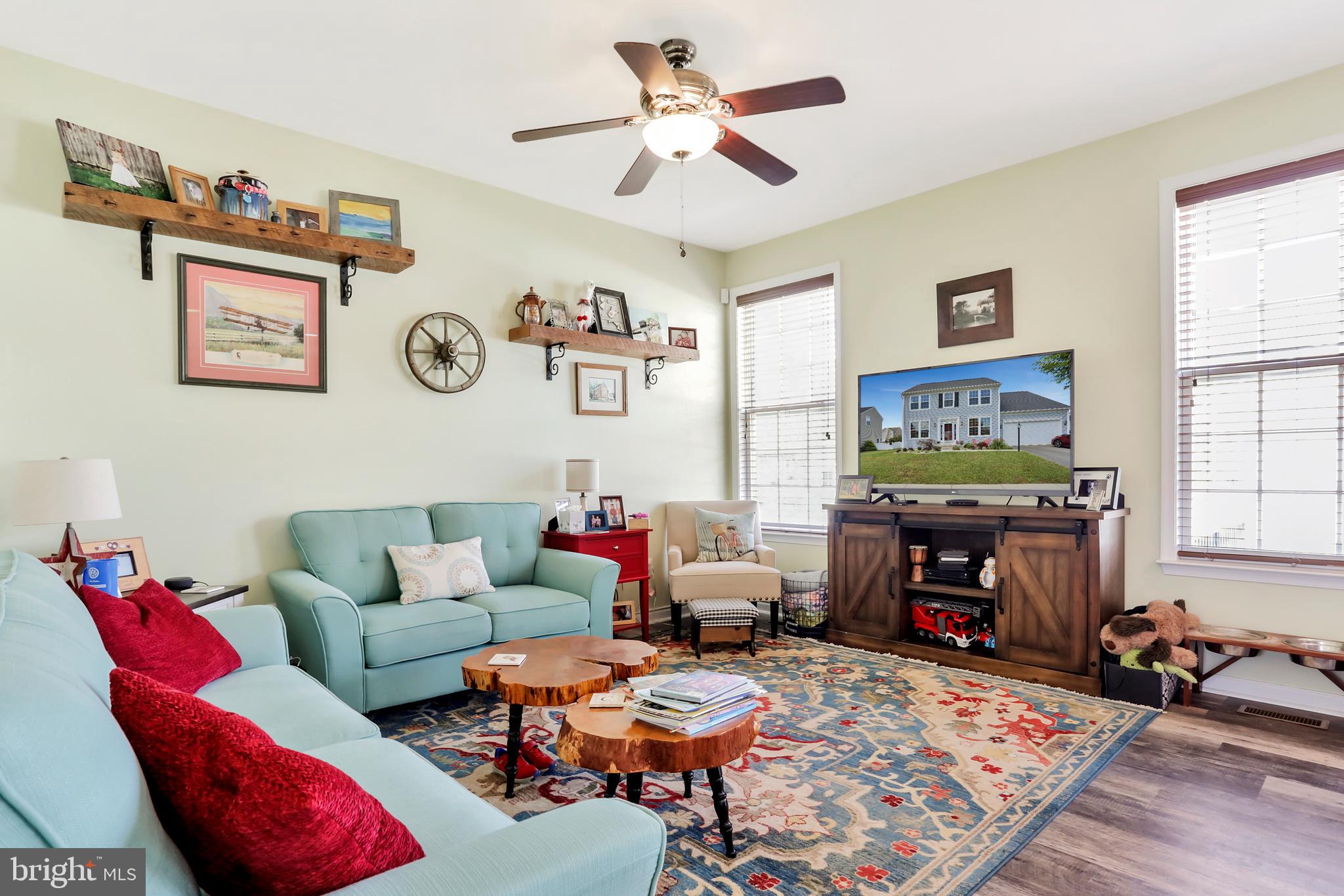 LAKELAND PLACE - Residential