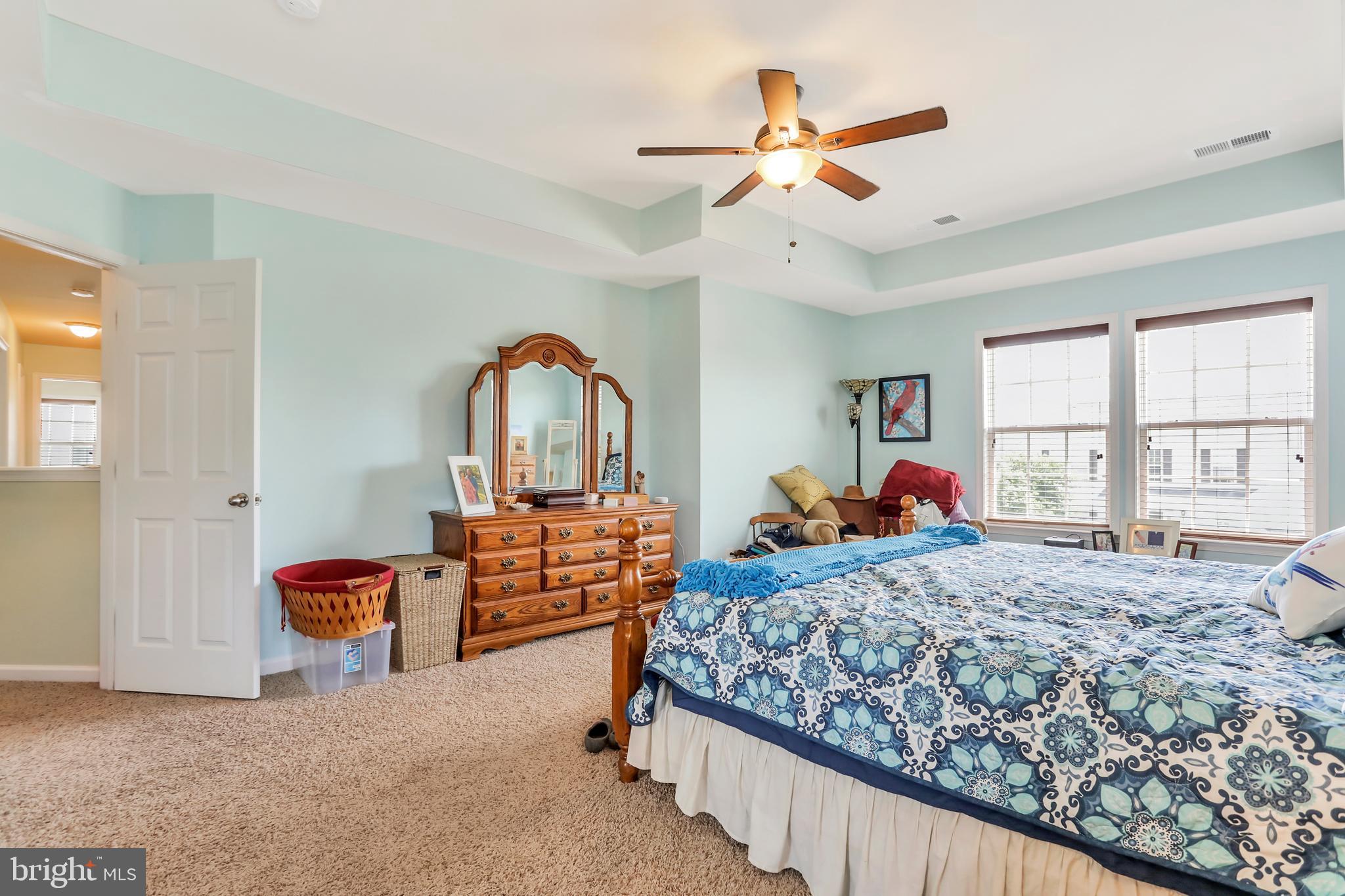 LAKELAND PLACE - Residential