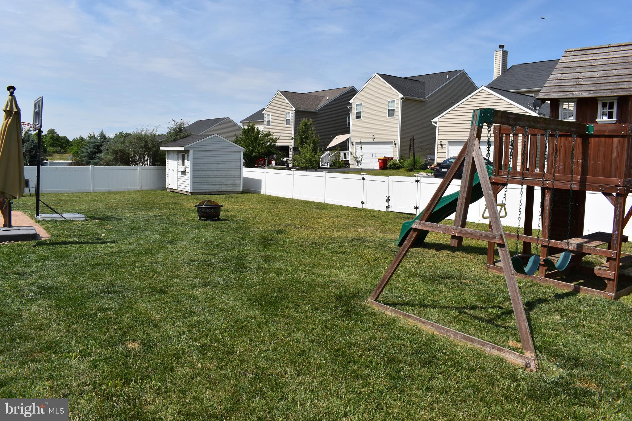 LAKELAND PLACE - Residential