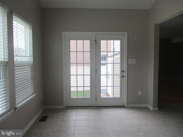 CREEKSIDE VILLAGE AT TANYARD SPRINGS - Residential