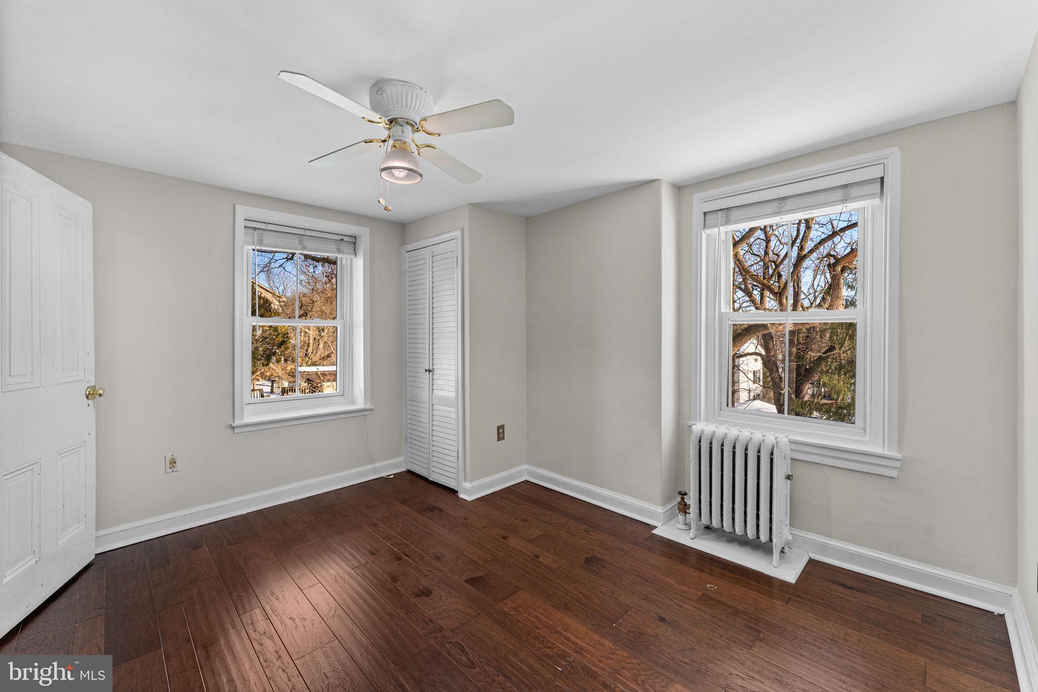 LAFAYETTE HILL - Residential