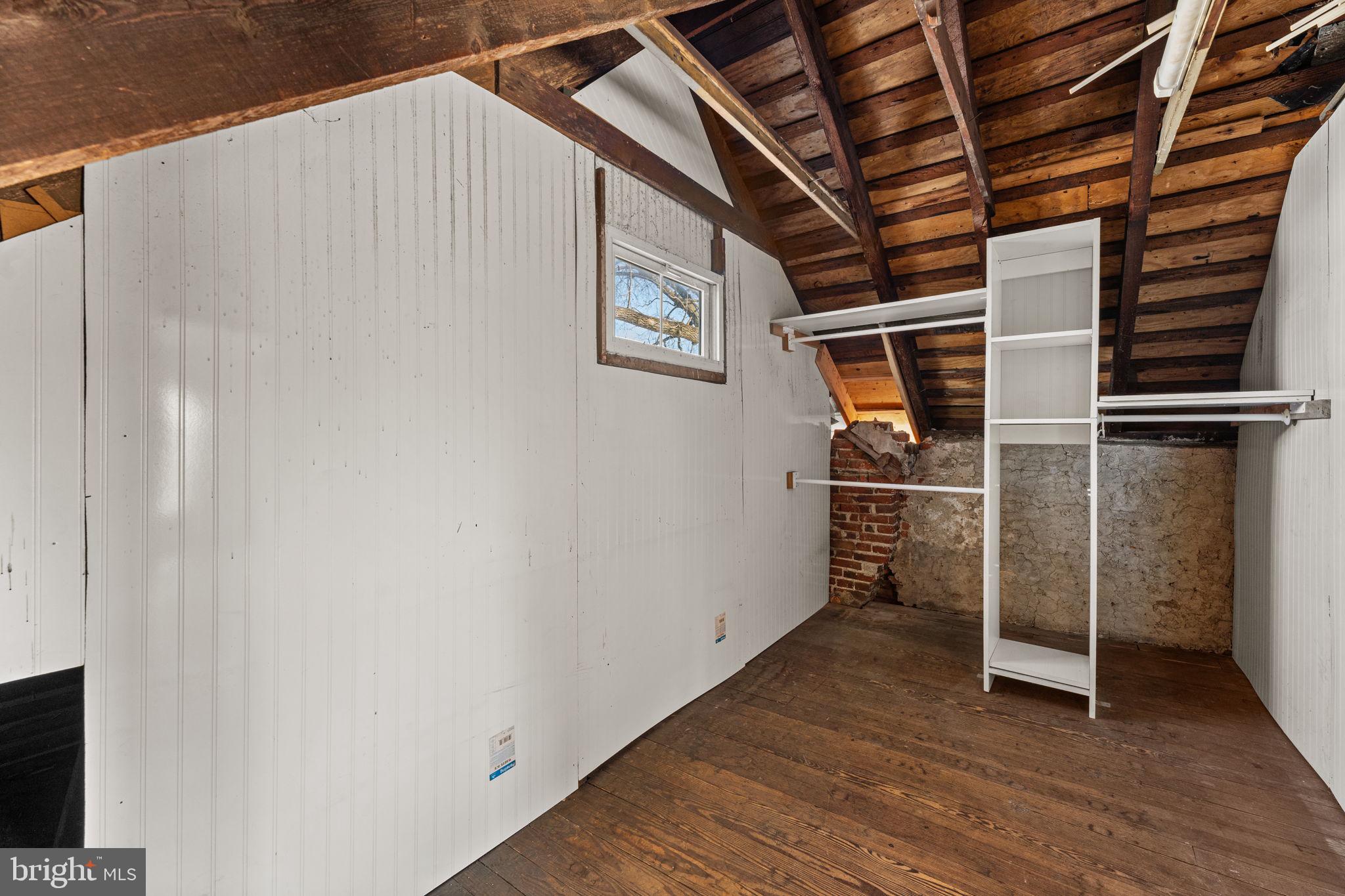 LAFAYETTE HILL - Residential