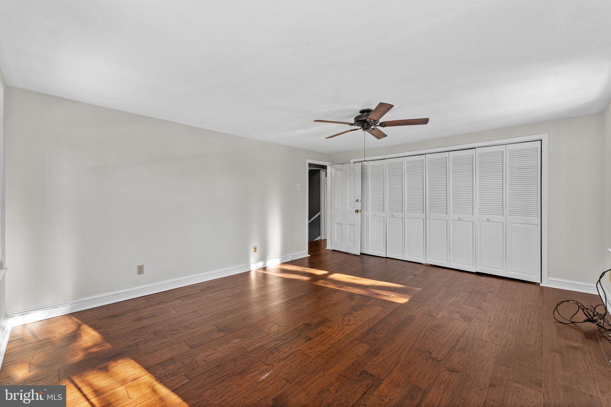 LAFAYETTE HILL - Residential