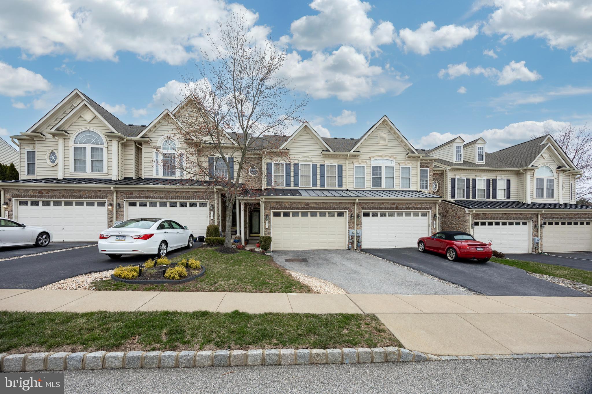 COVENTRY GLEN - Residential