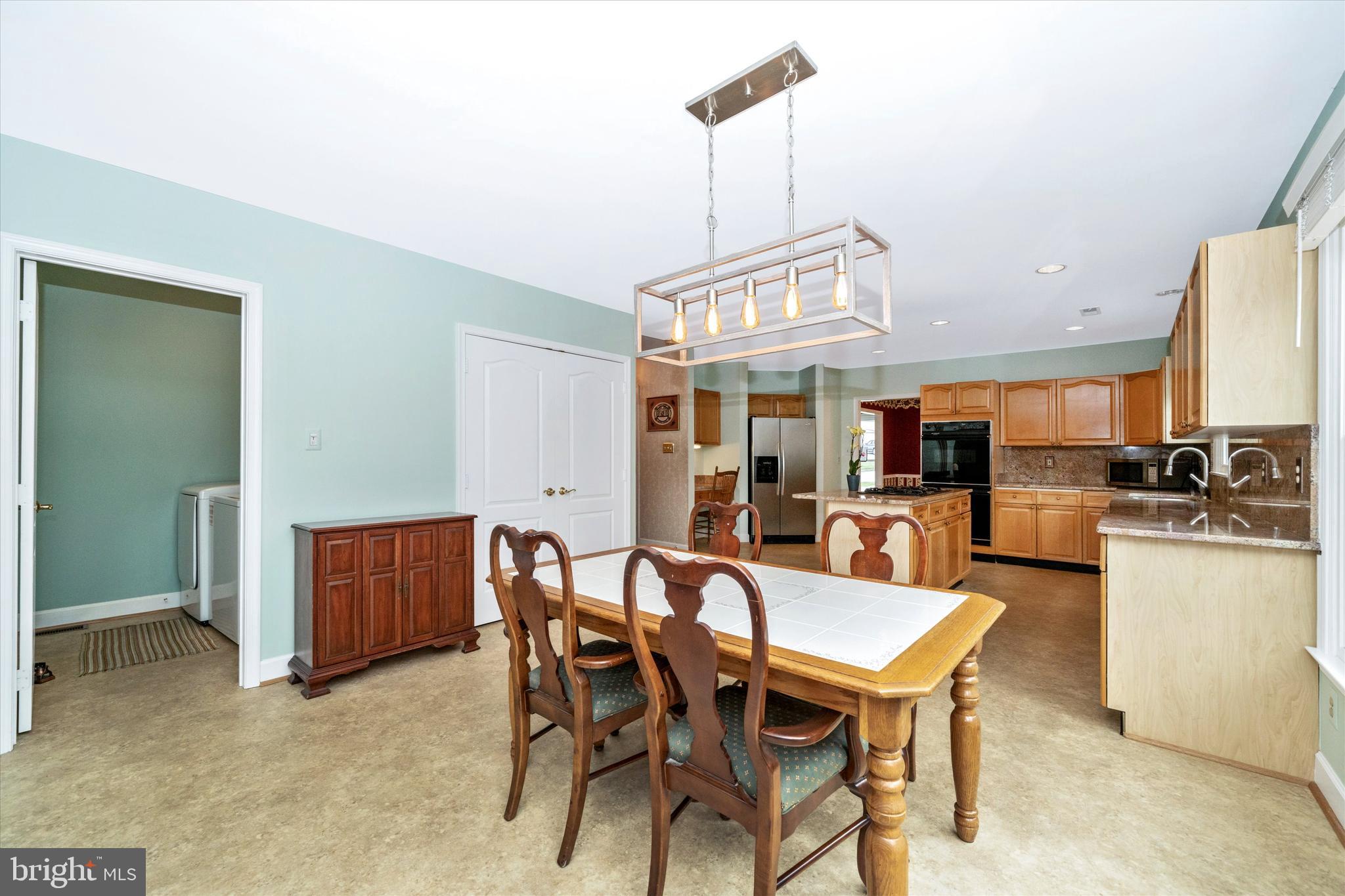 SPRING RIDGE - Residential
