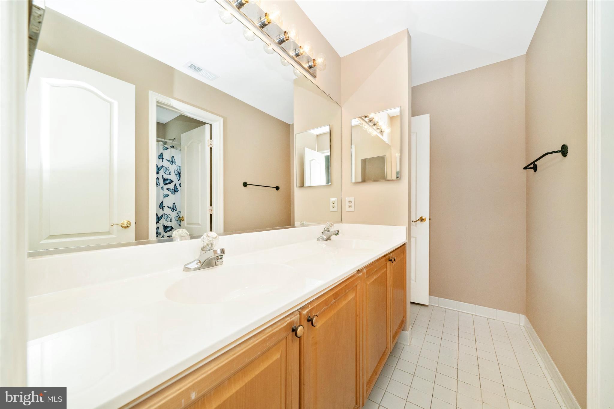 SPRING RIDGE - Residential
