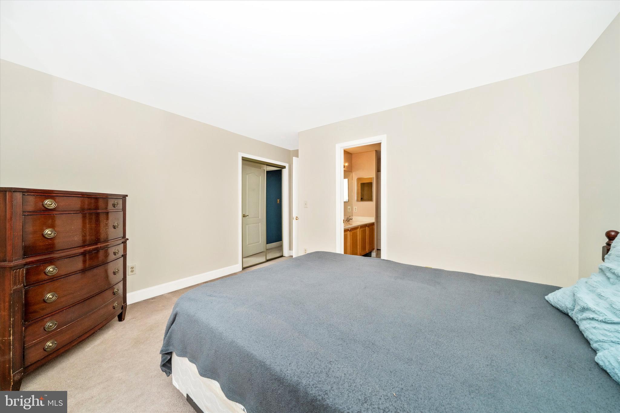 SPRING RIDGE - Residential