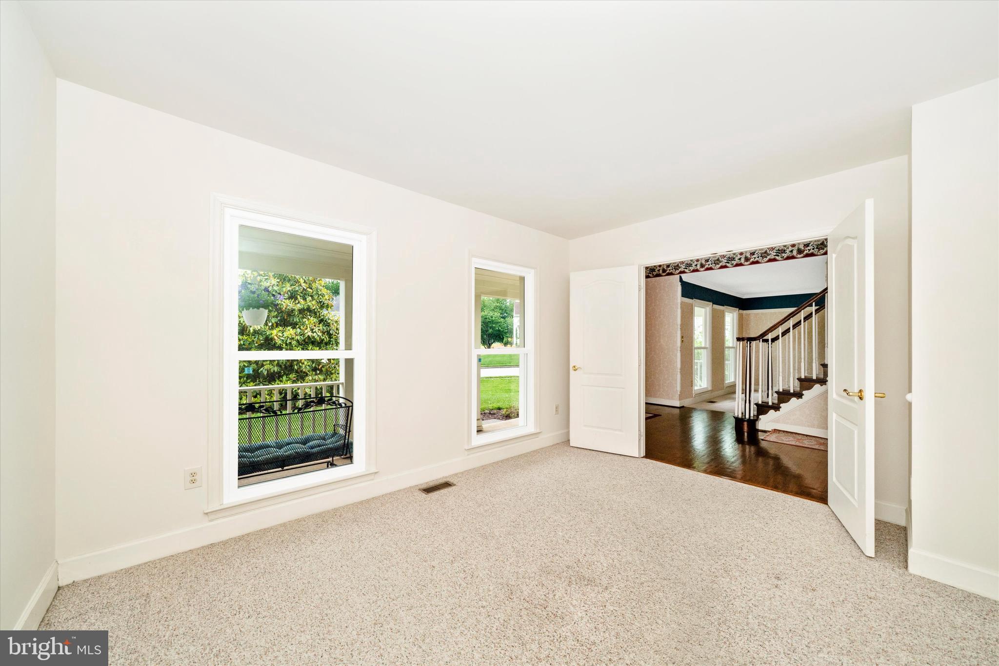 SPRING RIDGE - Residential