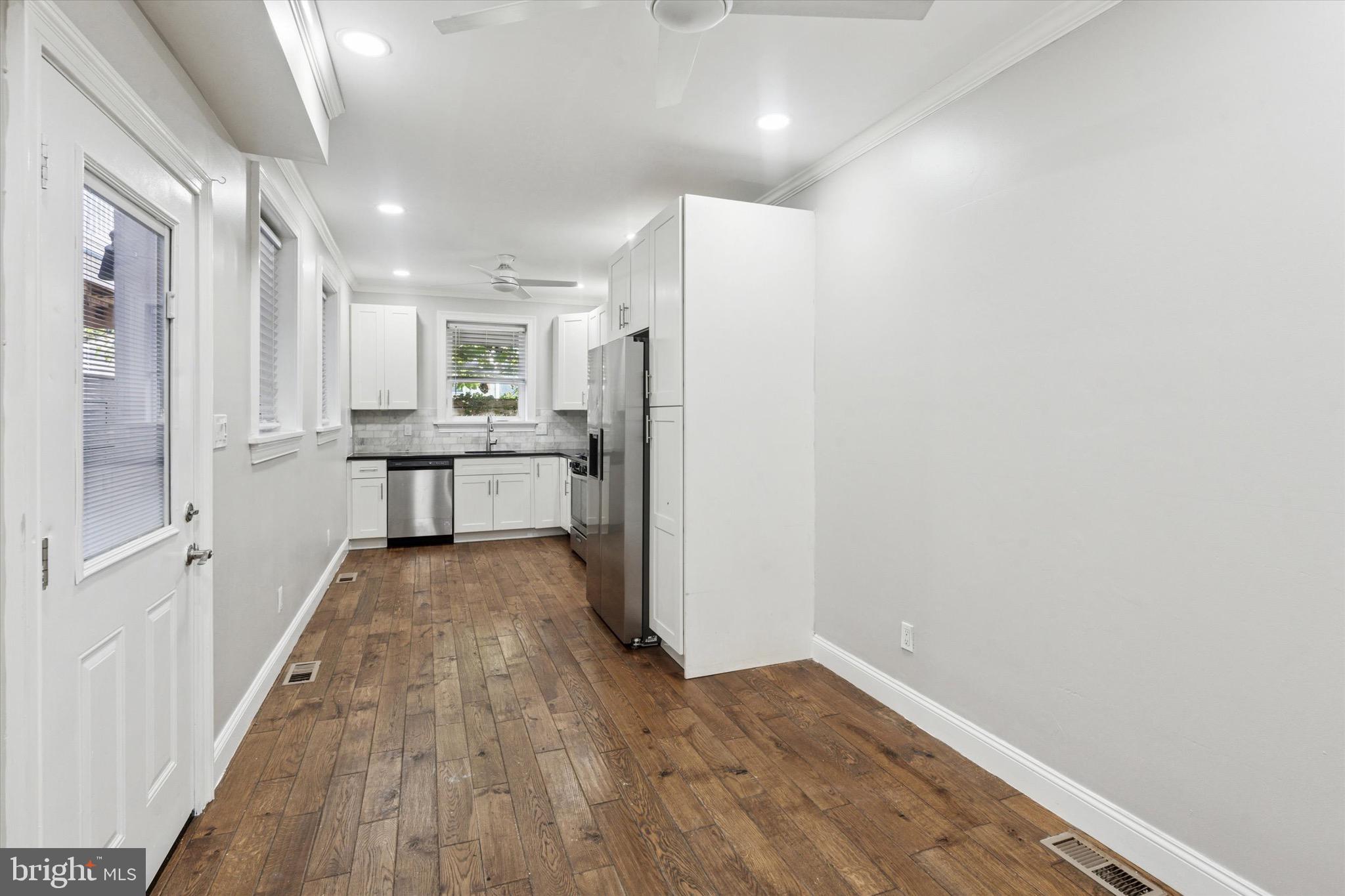 PORT RICHMOND - Residential