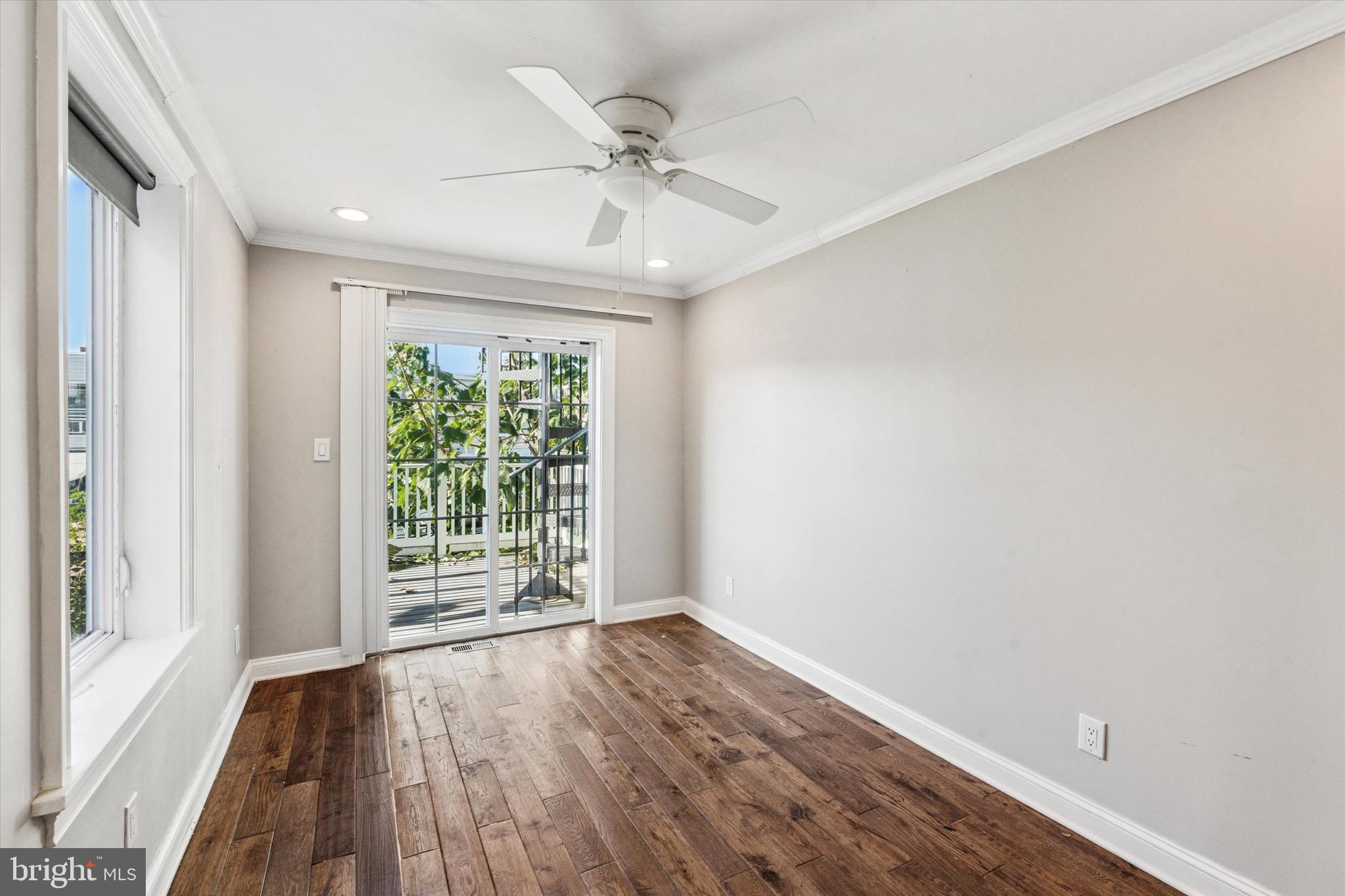 PORT RICHMOND - Residential