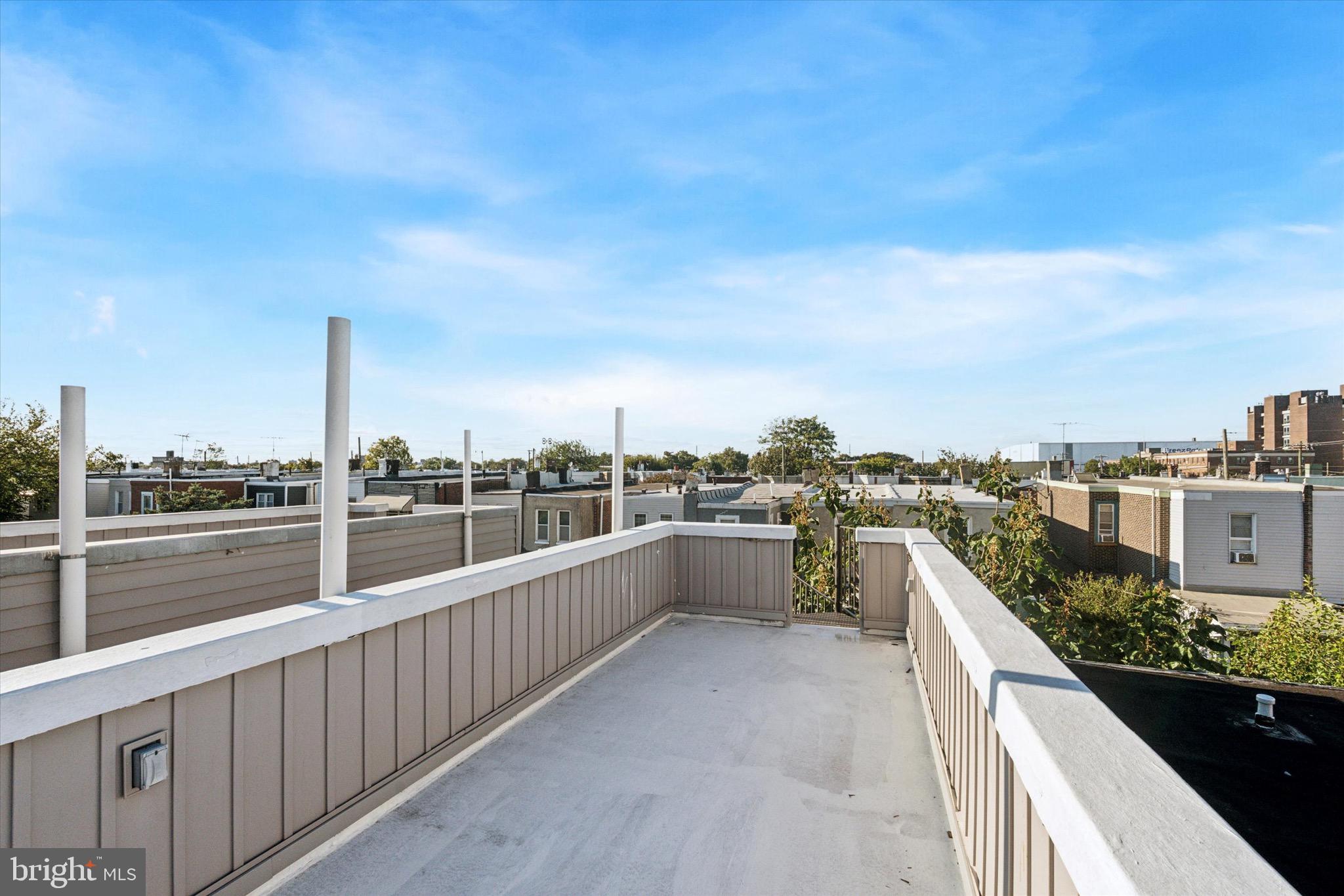 PORT RICHMOND - Residential