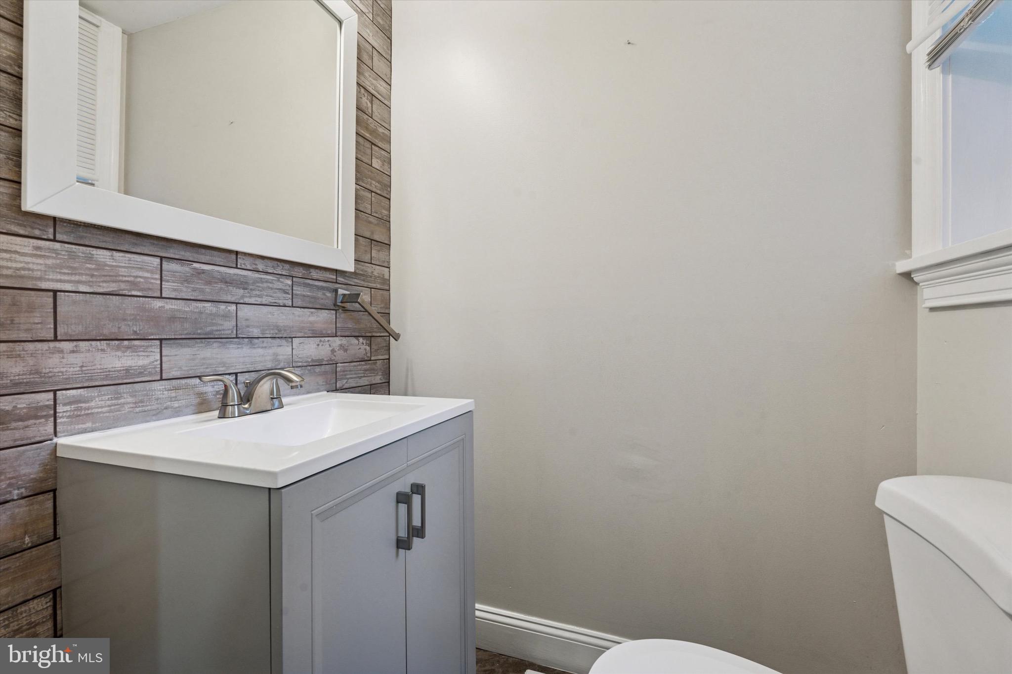 PORT RICHMOND - Residential