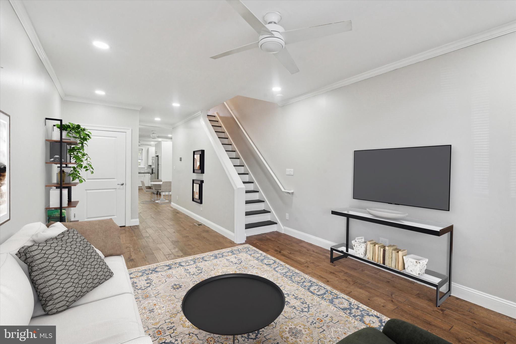 PORT RICHMOND - Residential