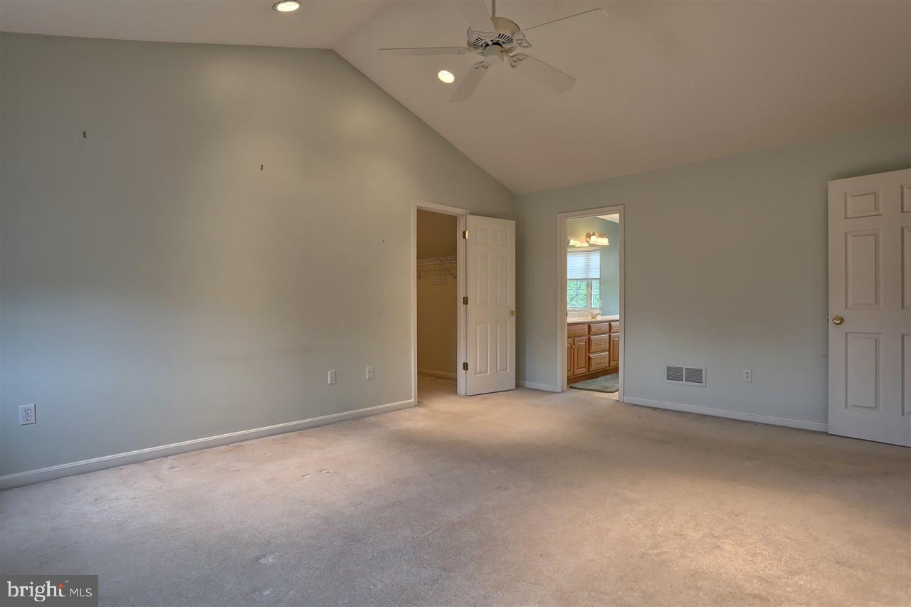 GREENBRIAR MEADOWS - Residential