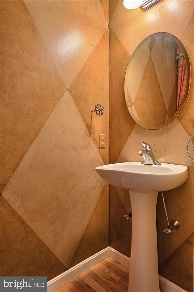 GREENBRIAR MEADOWS - Residential