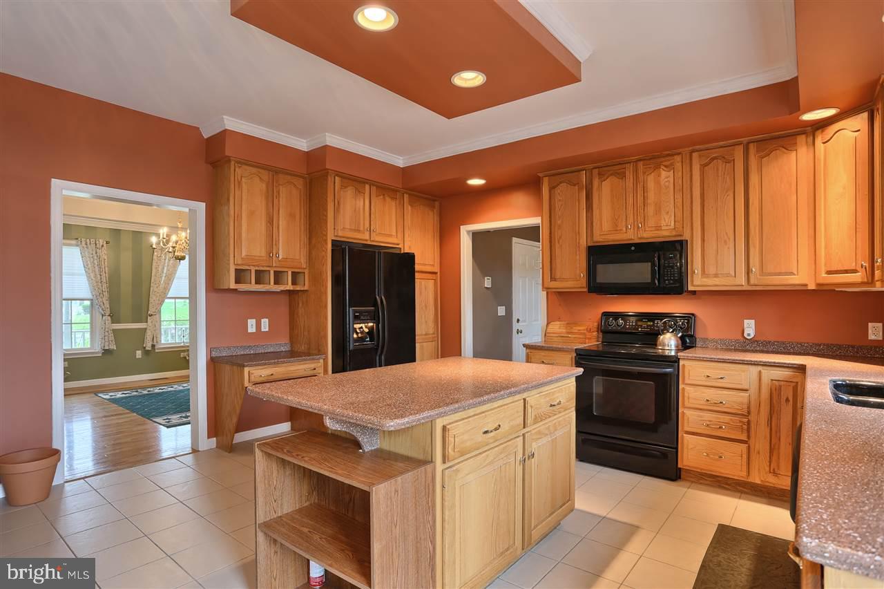 GREENBRIAR MEADOWS - Residential