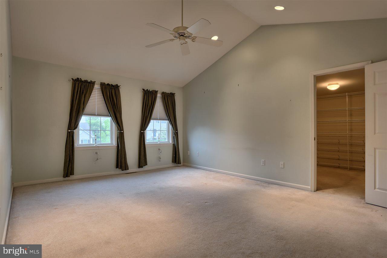 GREENBRIAR MEADOWS - Residential