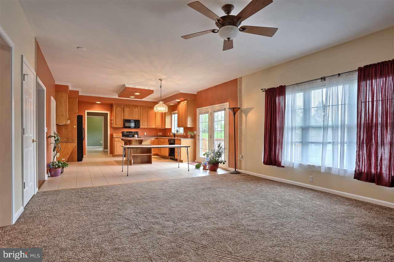 GREENBRIAR MEADOWS - Residential