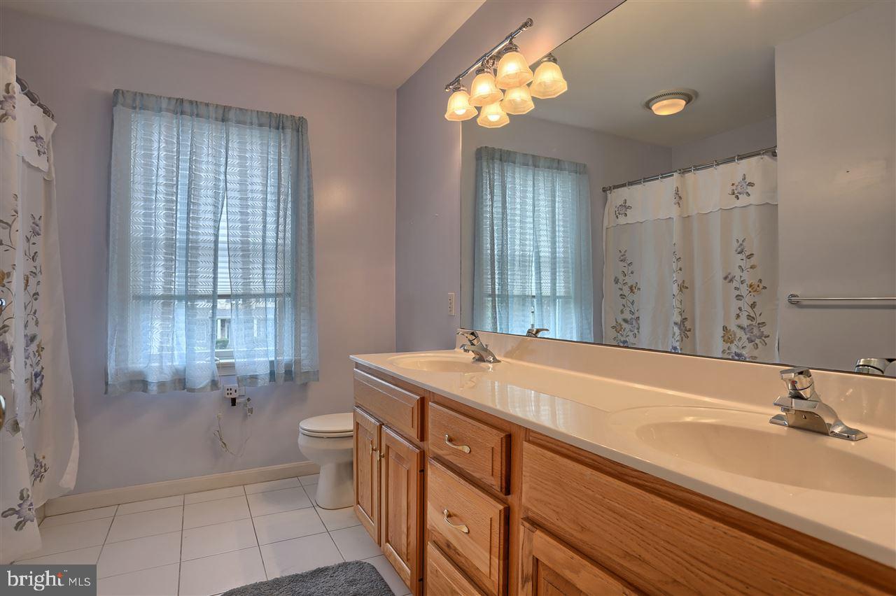 GREENBRIAR MEADOWS - Residential