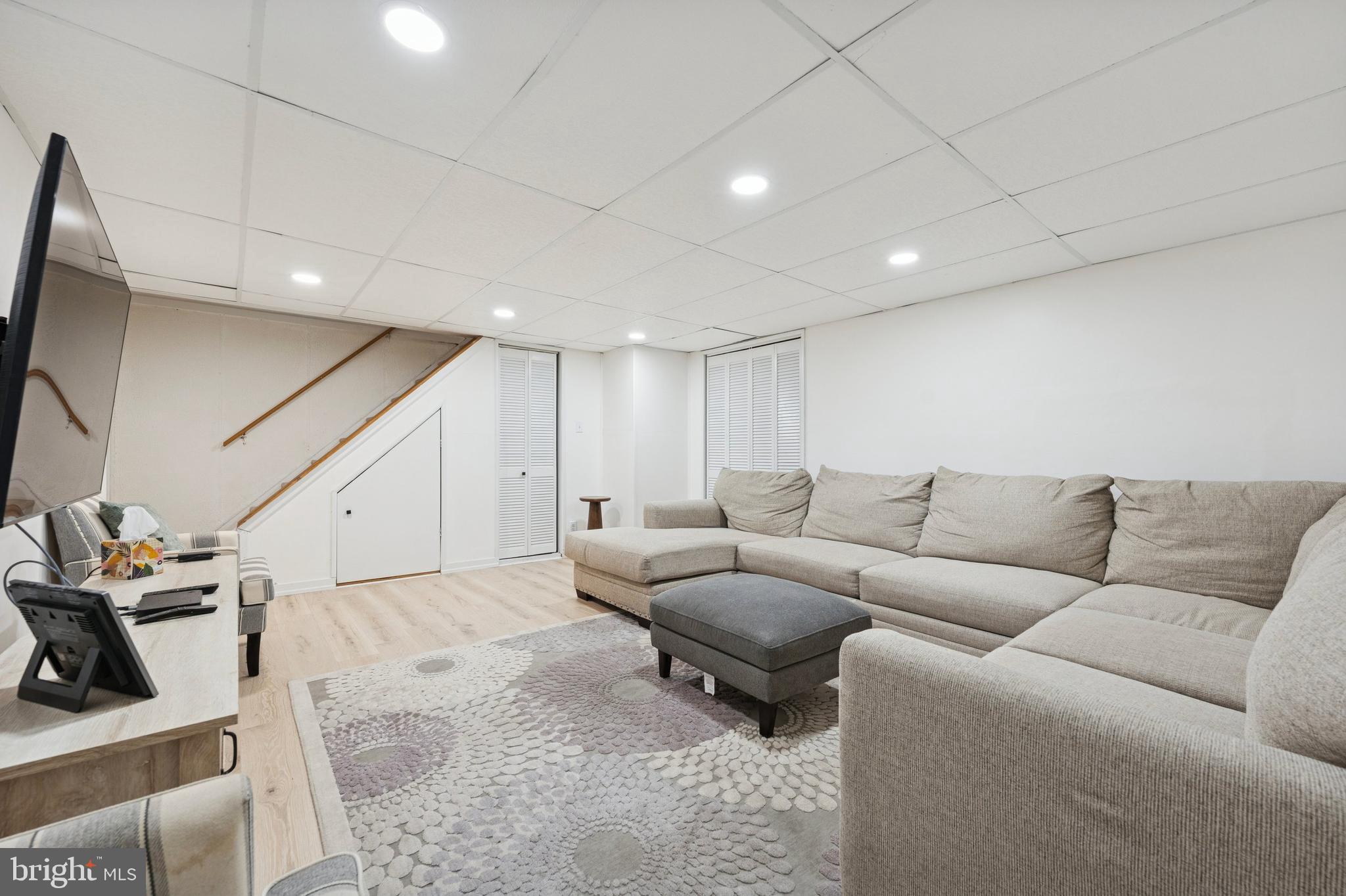 NORTHRIDGE ESTATES - Residential Lease