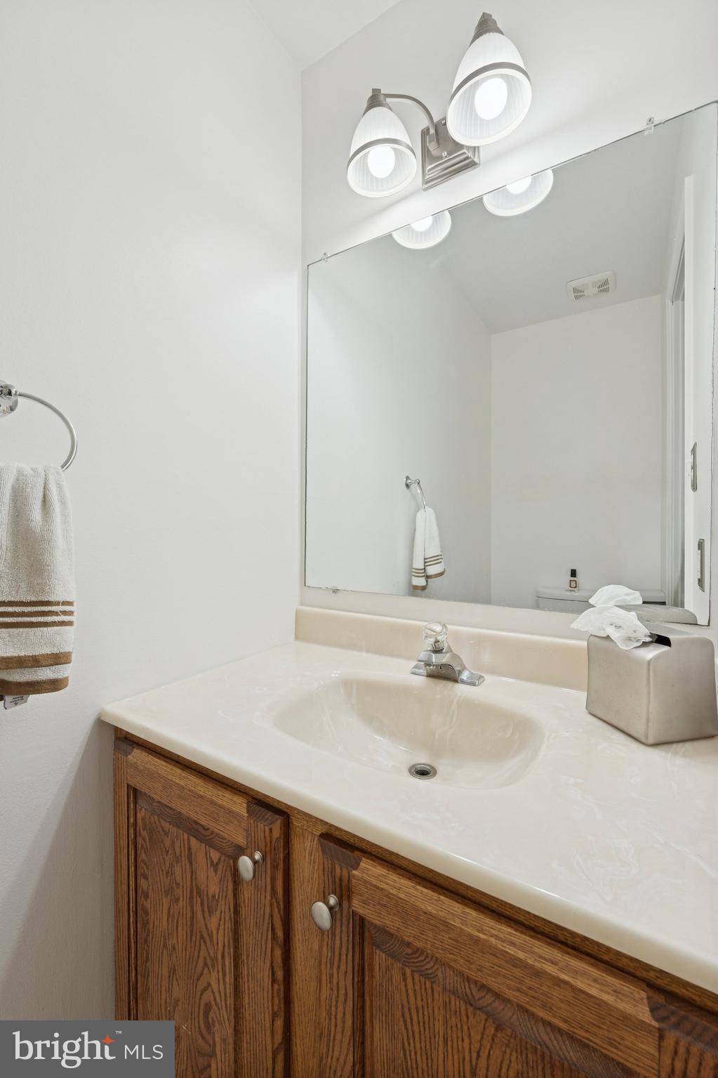 NORTHRIDGE ESTATES - Residential Lease