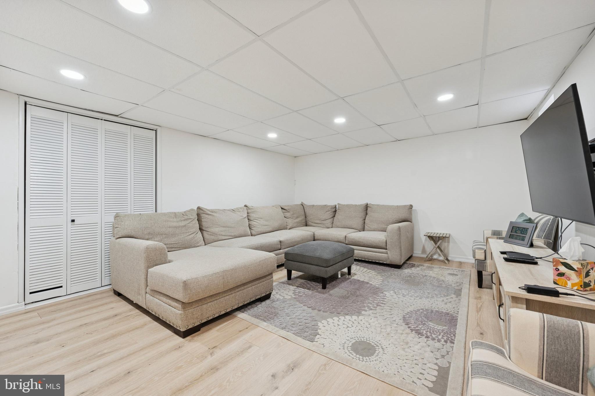 NORTHRIDGE ESTATES - Residential Lease