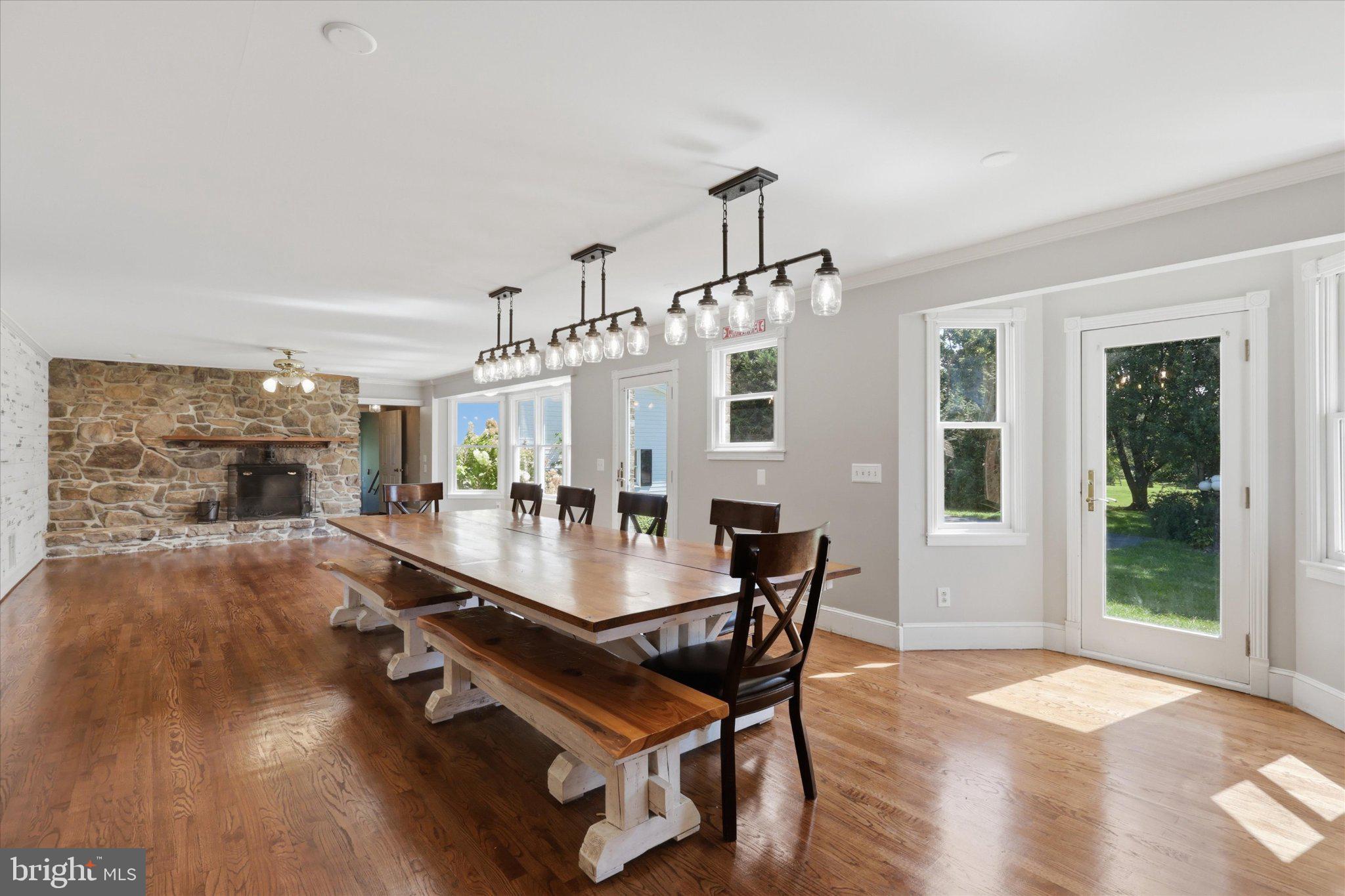 1601 JEFFERSON PIKE
