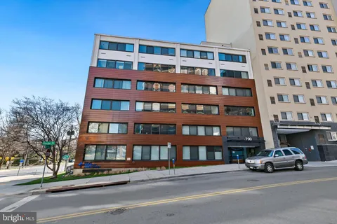 700 Roeder Road Unit 603, Silver Spring, MD MLS: MDMC2170666