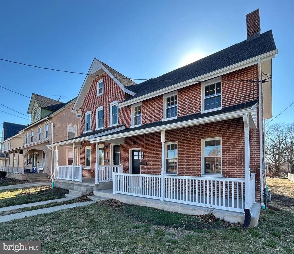 Photo of 232 S 5th Street, OXFORD, PA 19363 (MLS # PACT2117112)