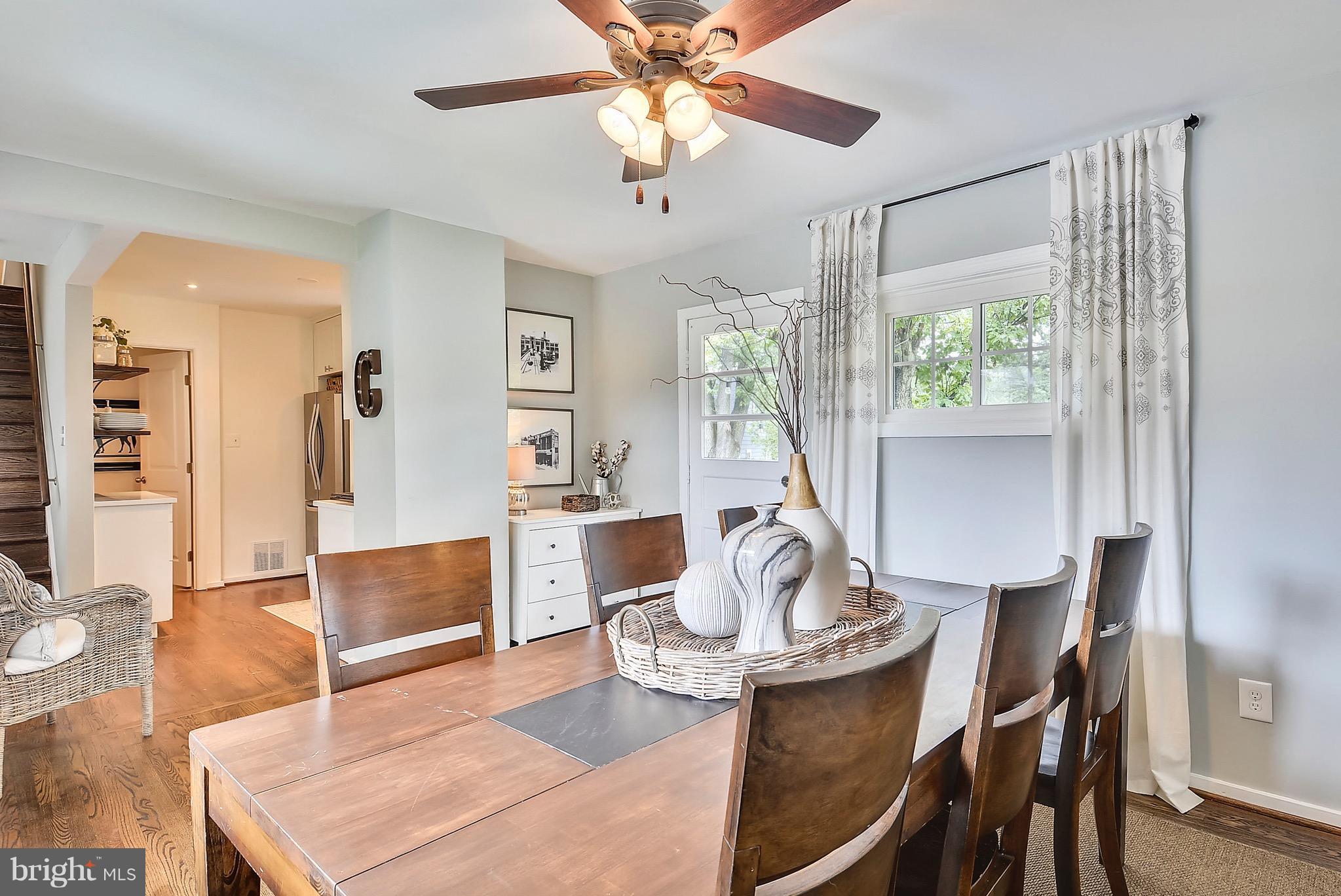 BUCKNELL MANOR - Residential