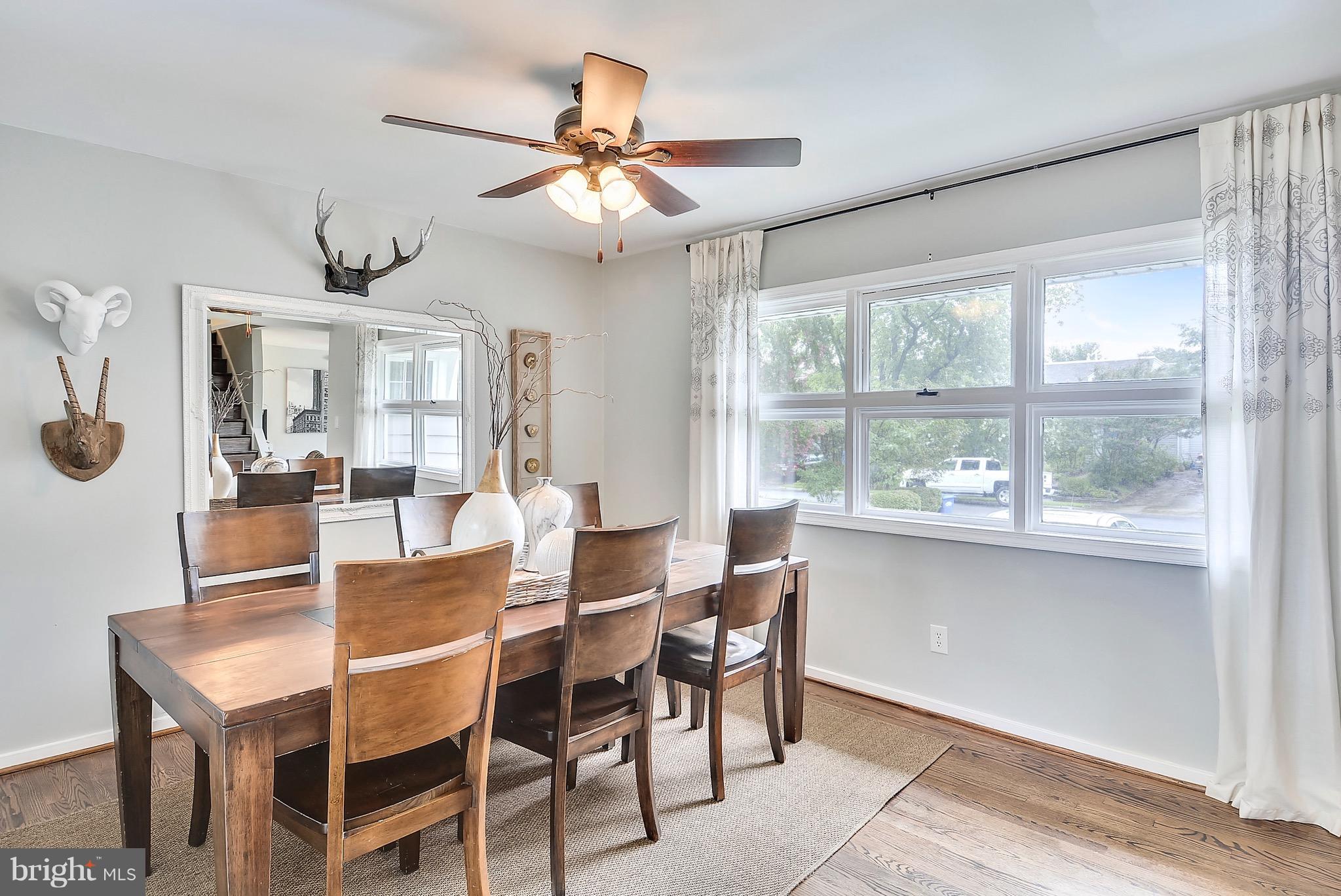 BUCKNELL MANOR - Residential