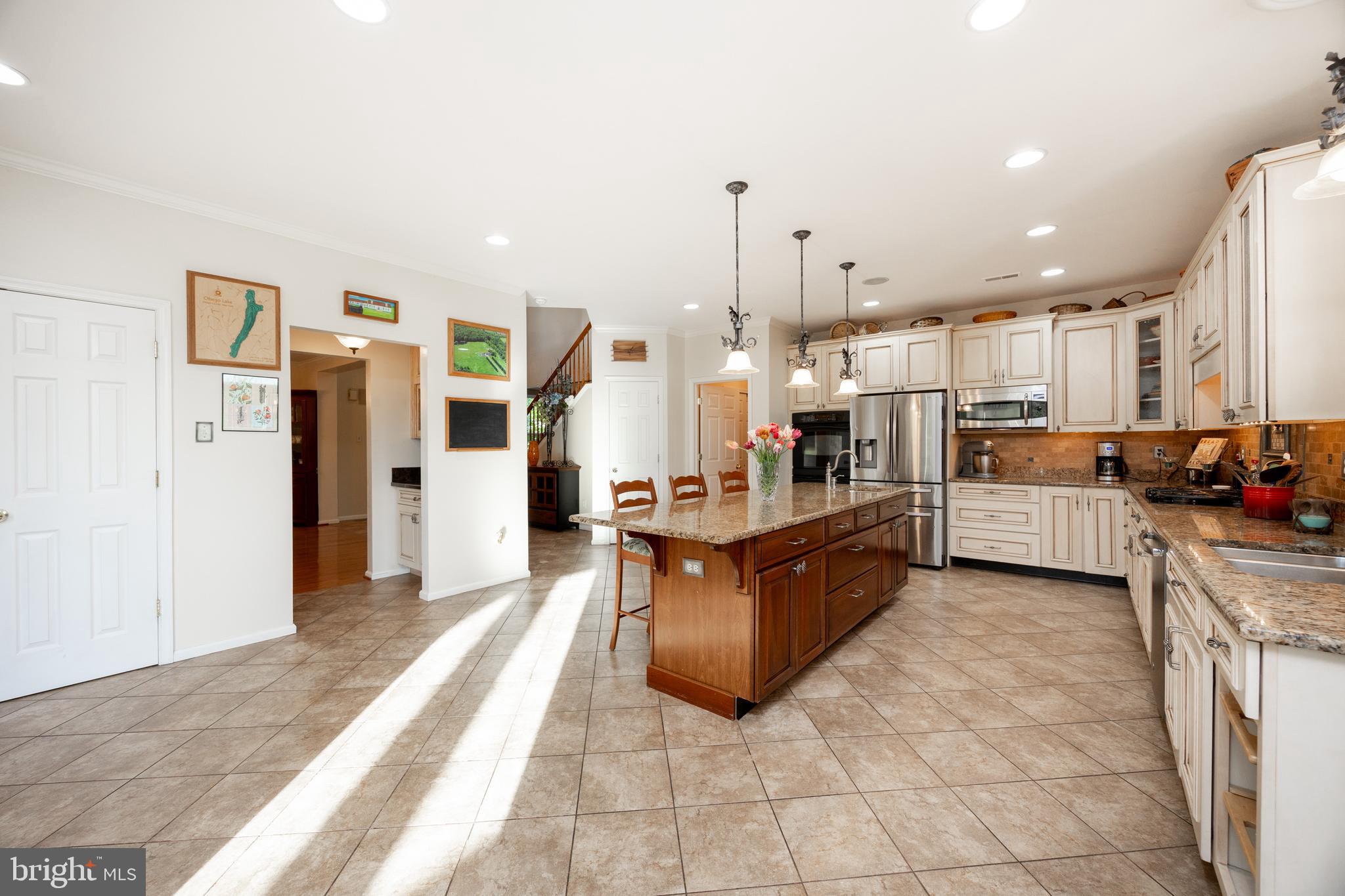 COVENTRY LAKE ESTS - Residential