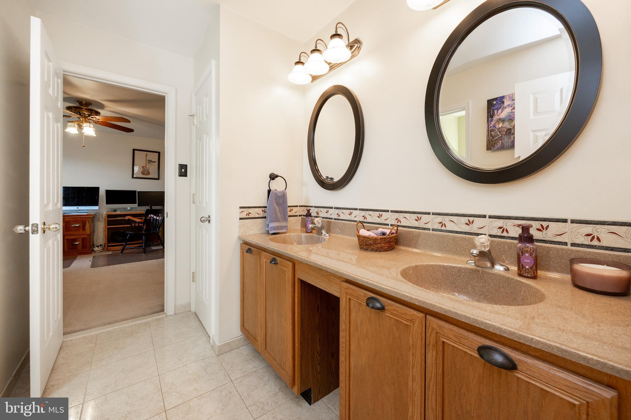 COVENTRY LAKE ESTS - Residential