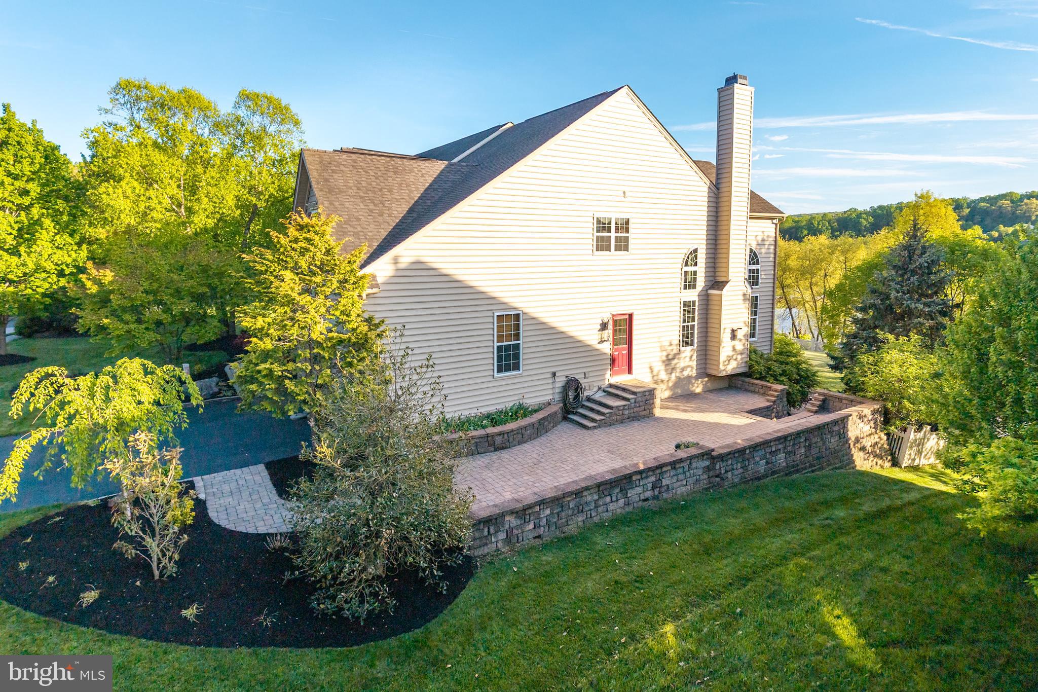 COVENTRY LAKE ESTS - Residential