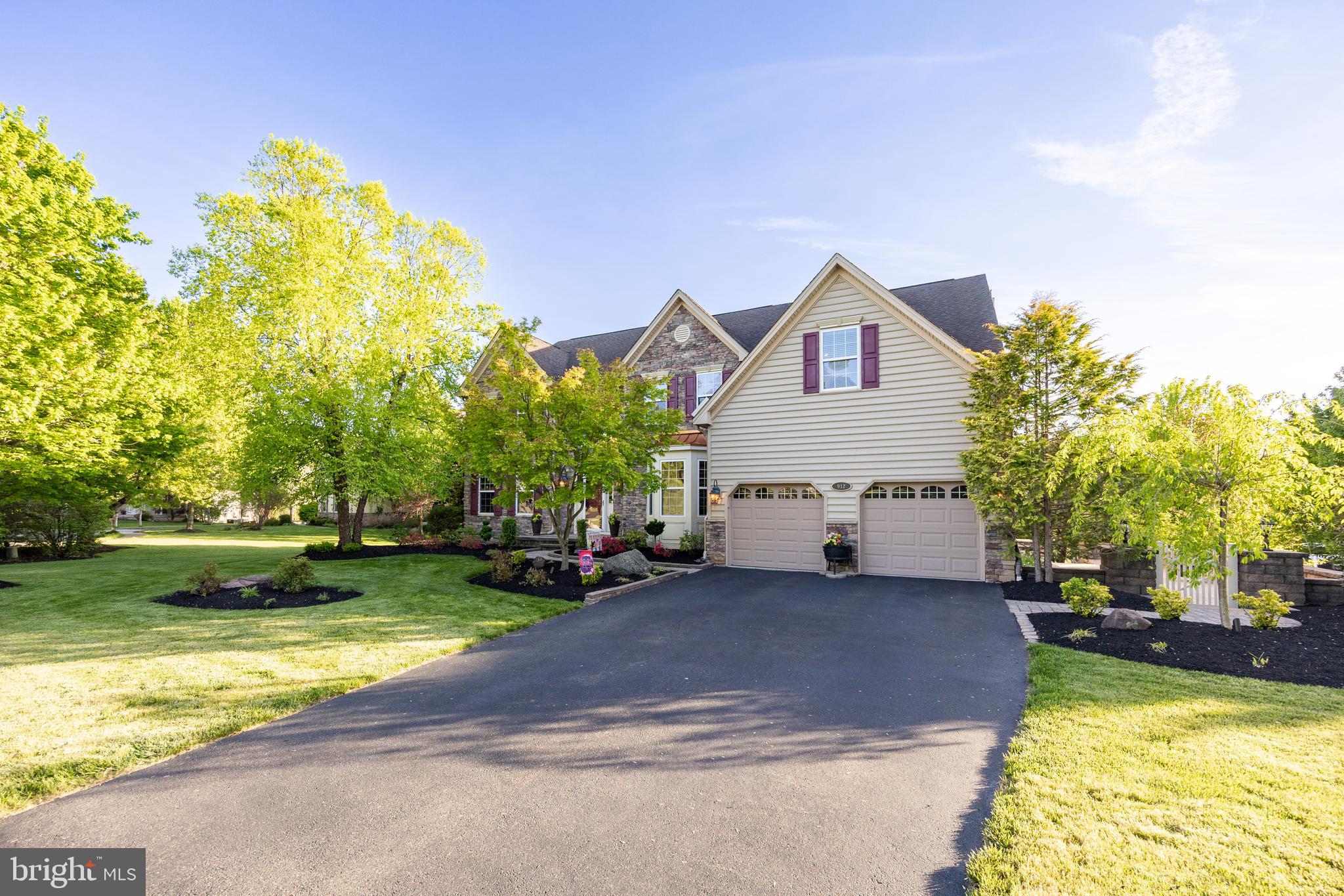 COVENTRY LAKE ESTS - Residential