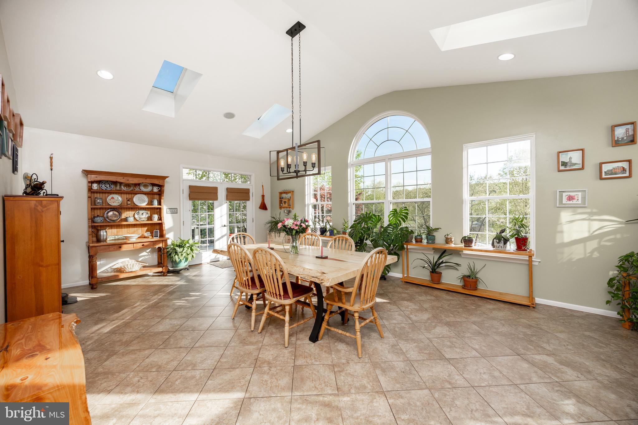 COVENTRY LAKE ESTS - Residential