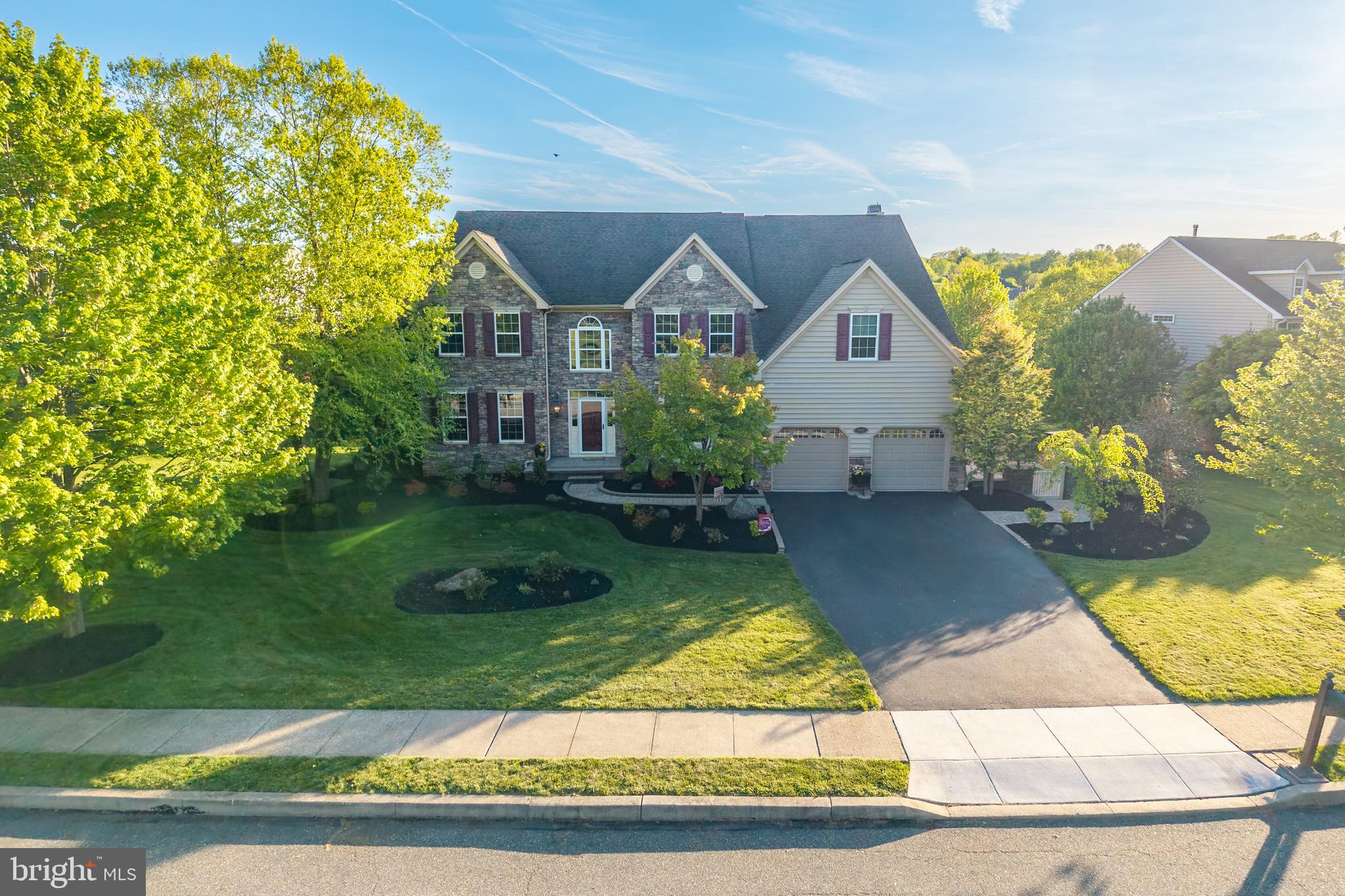 COVENTRY LAKE ESTS - Residential