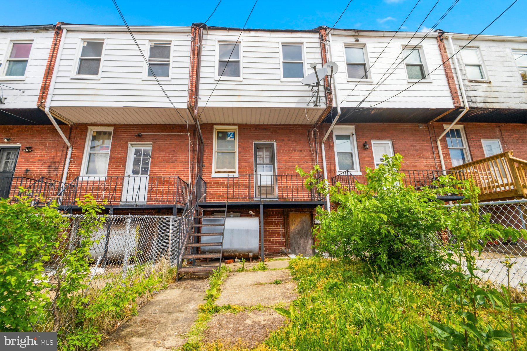 BIDDLE STREET - Residential