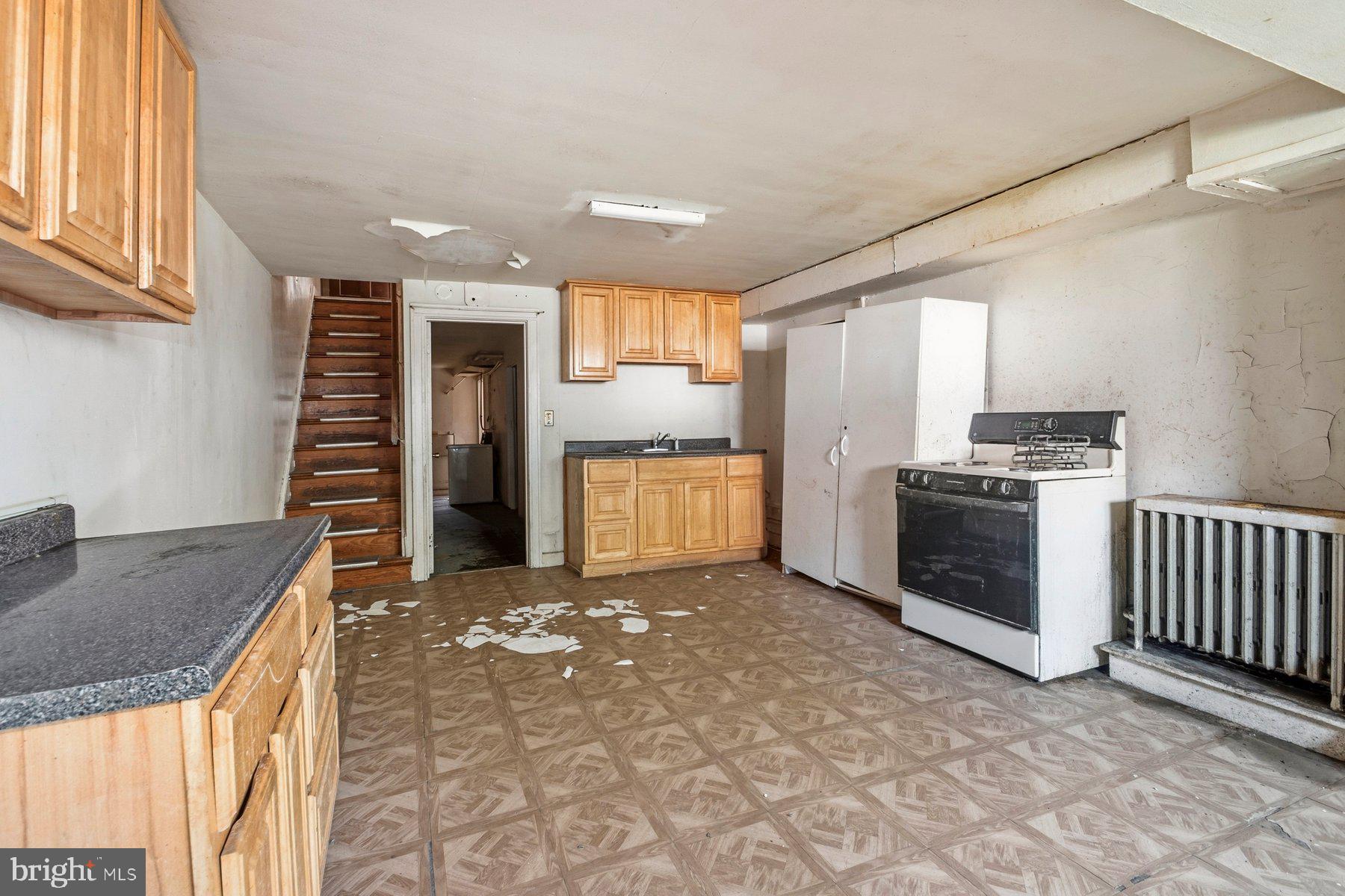 BIDDLE STREET - Residential