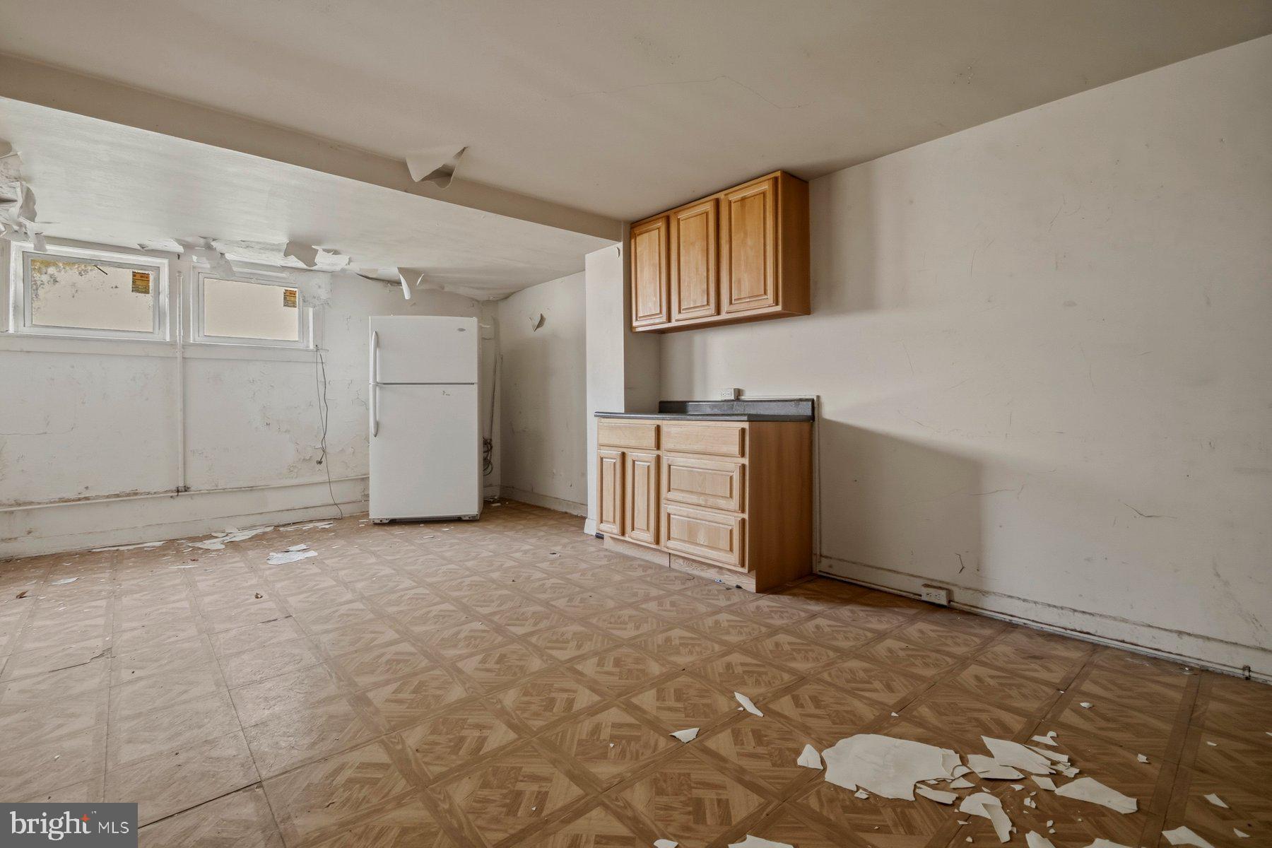 BIDDLE STREET - Residential