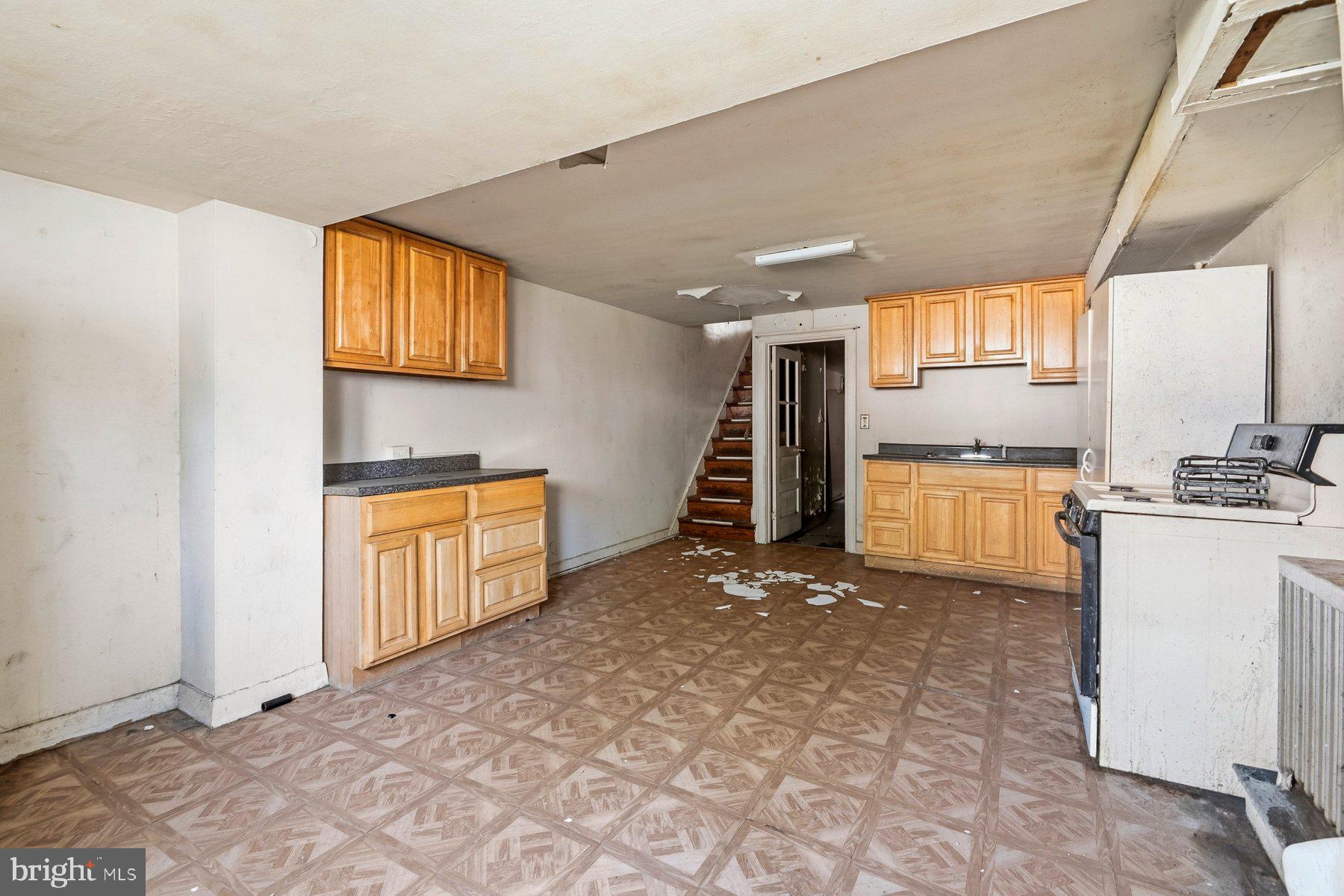 BIDDLE STREET - Residential