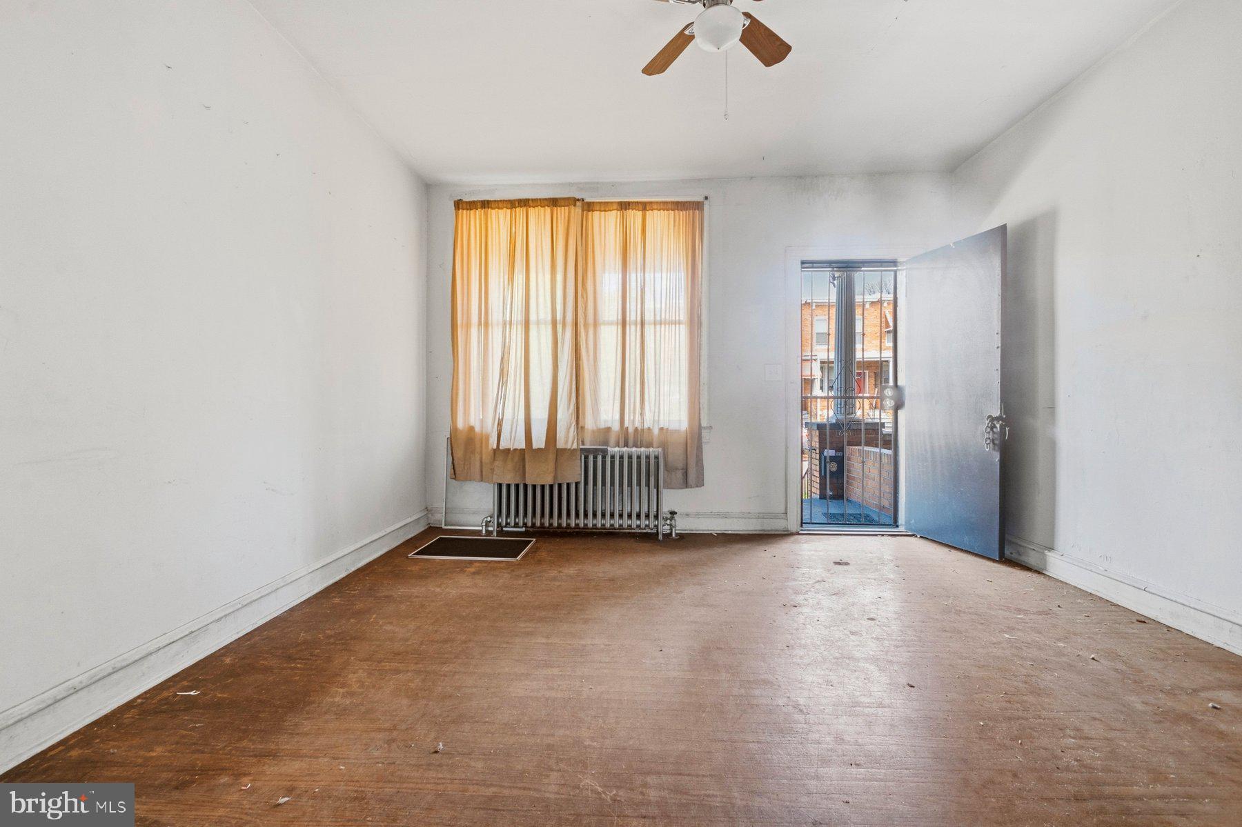 BIDDLE STREET - Residential