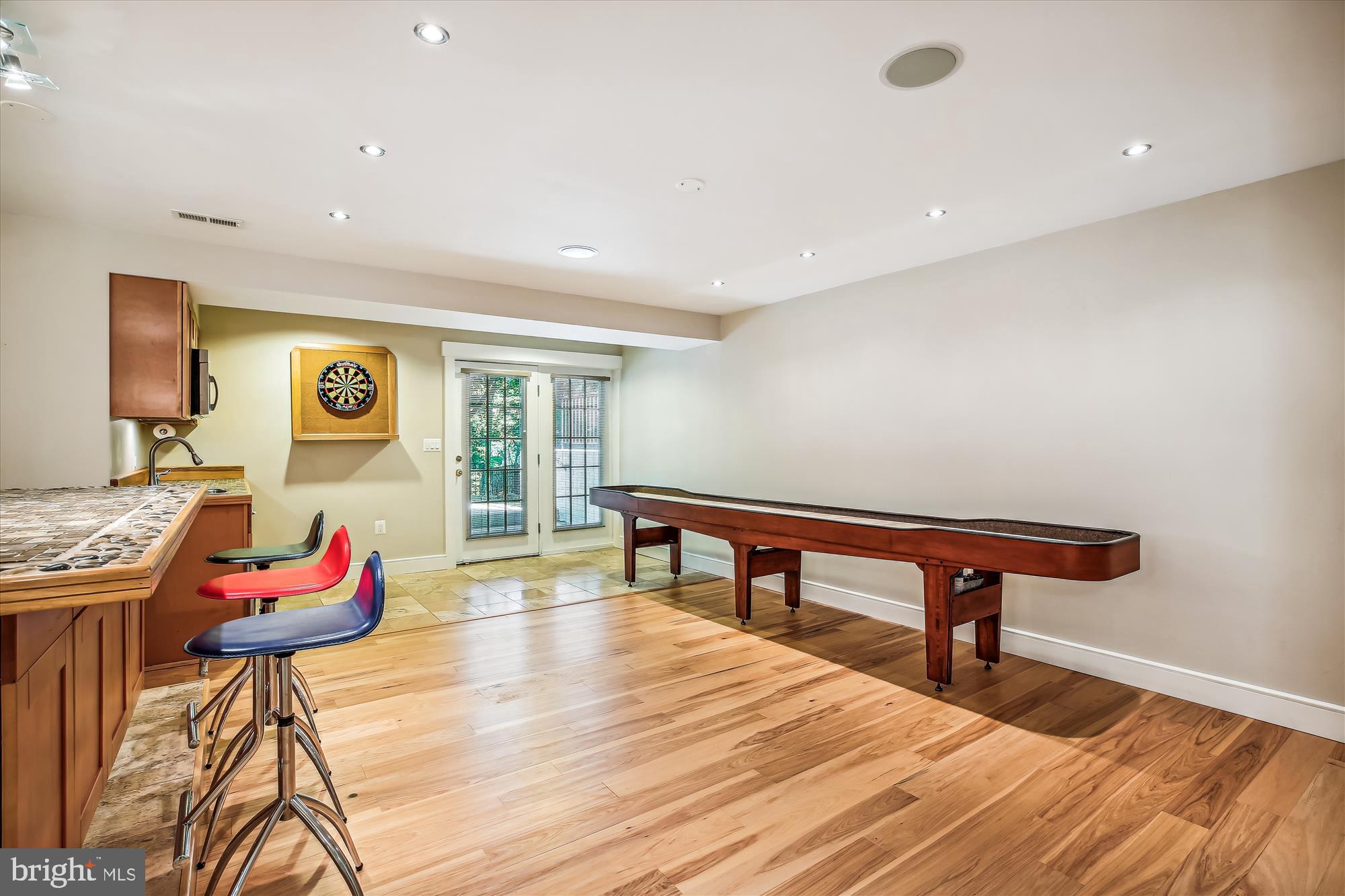 LAKELANDS - Residential