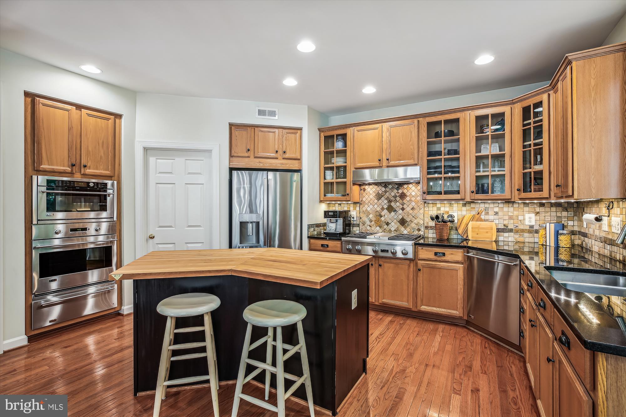 LAKELANDS - Residential