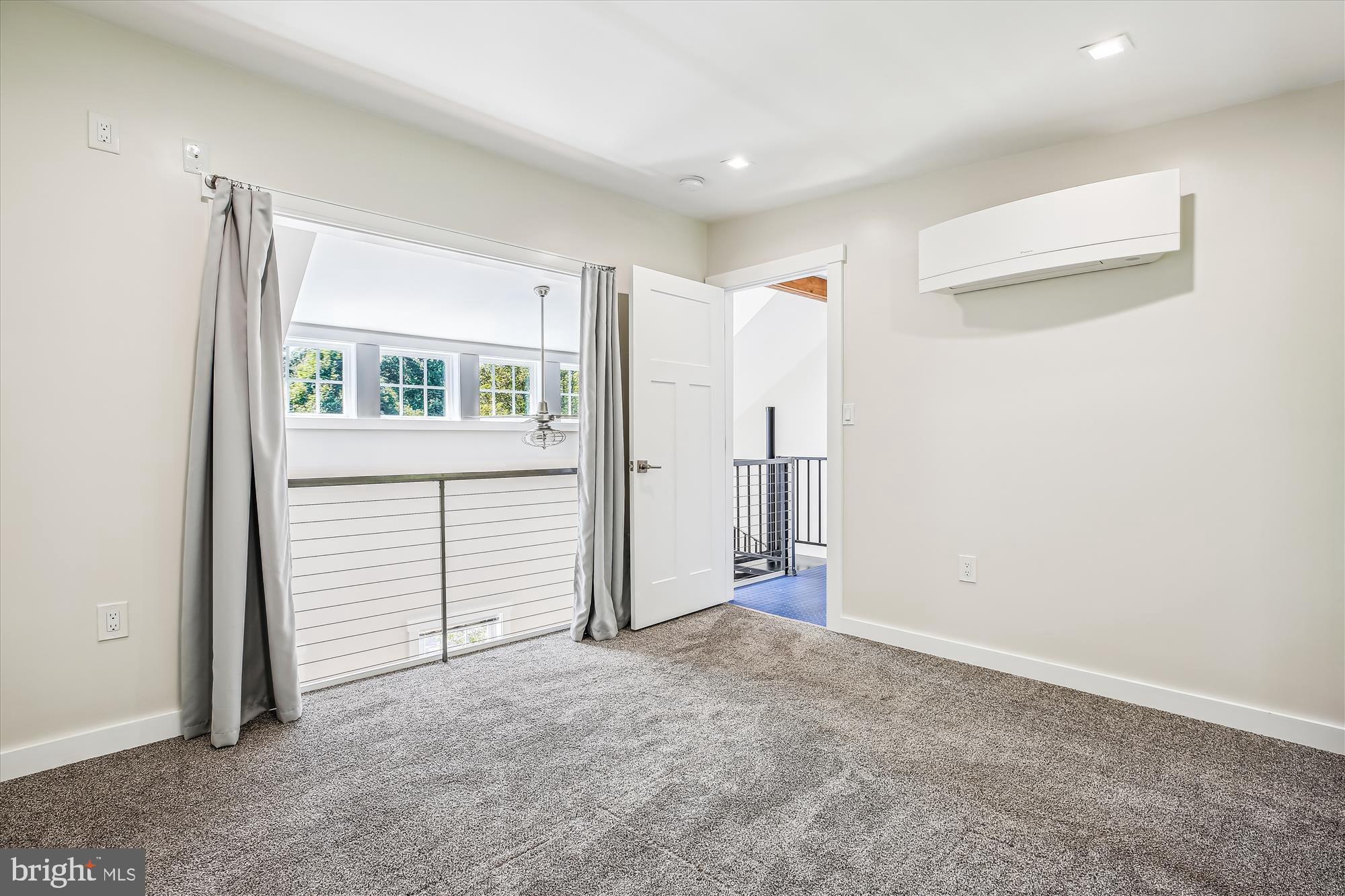 LAKELANDS - Residential