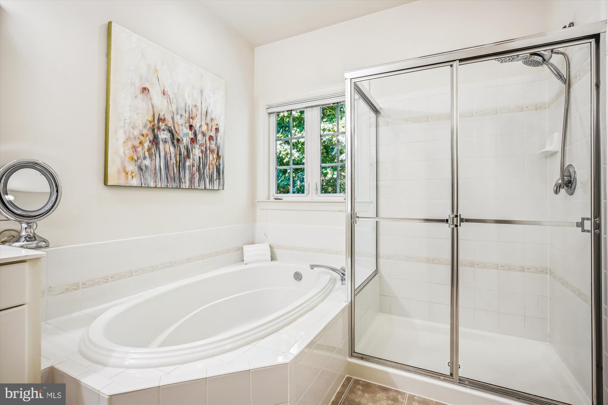 LAKELANDS - Residential