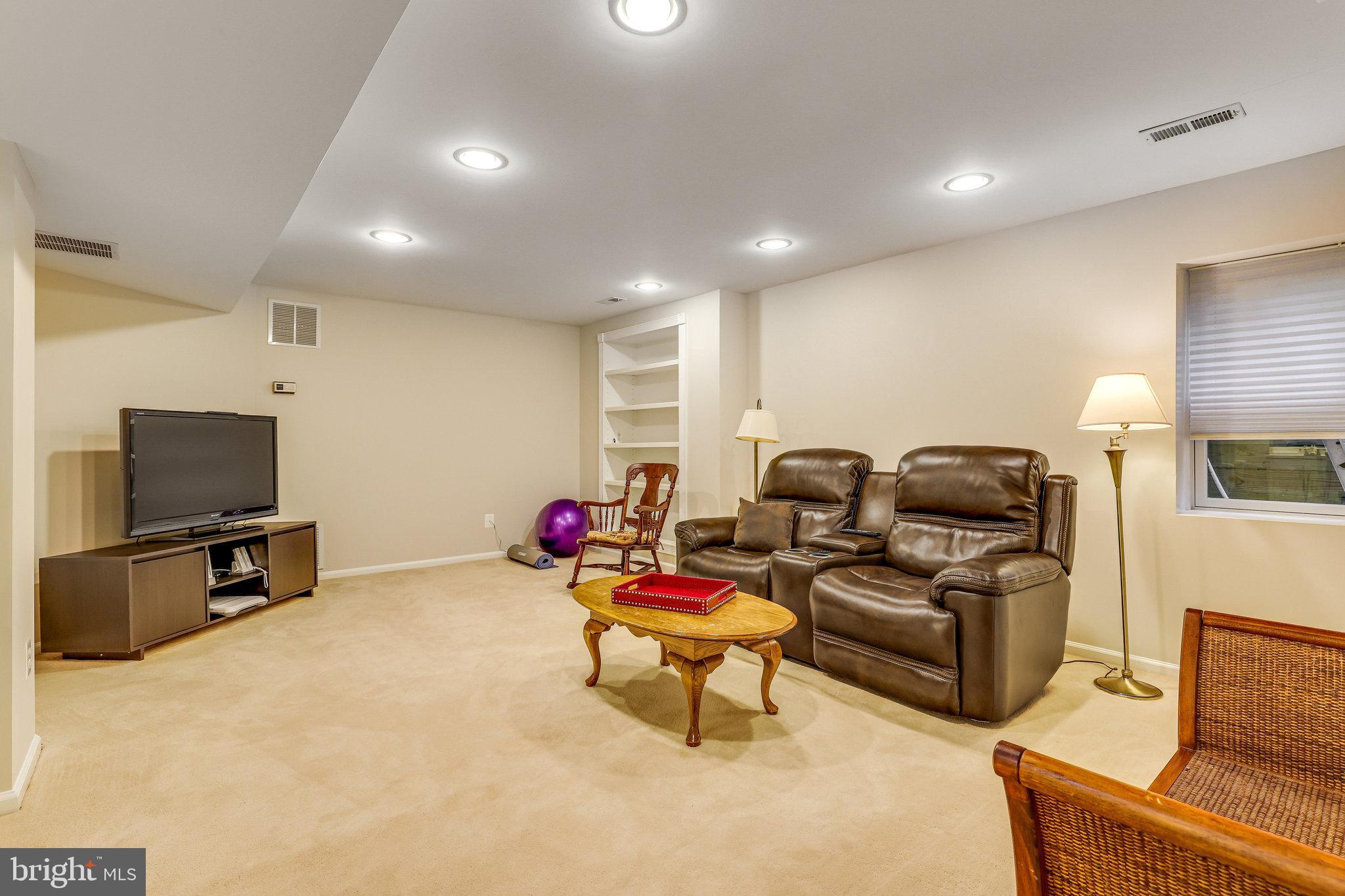 CARPERS FARM - Residential