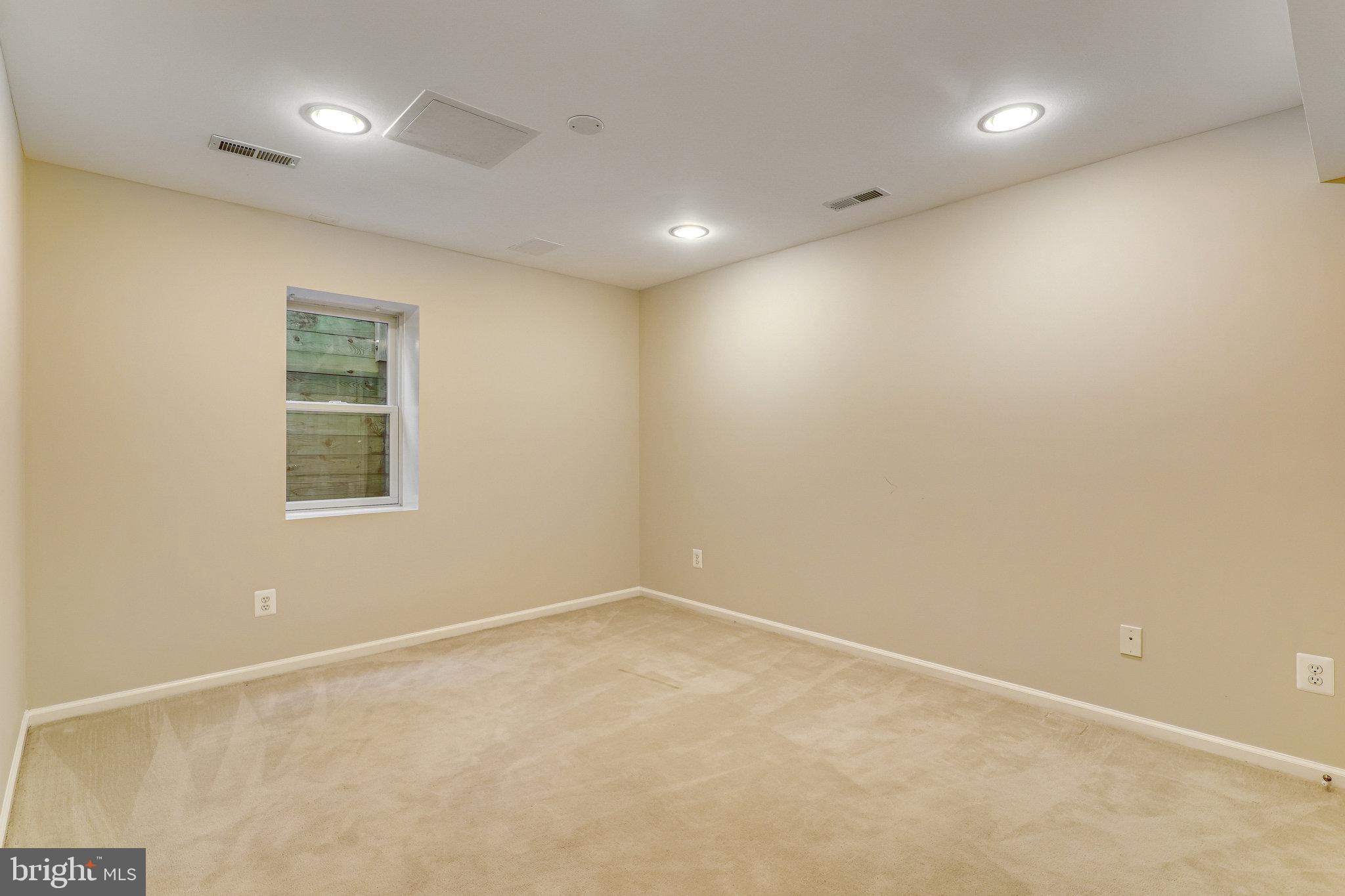 CARPERS FARM - Residential