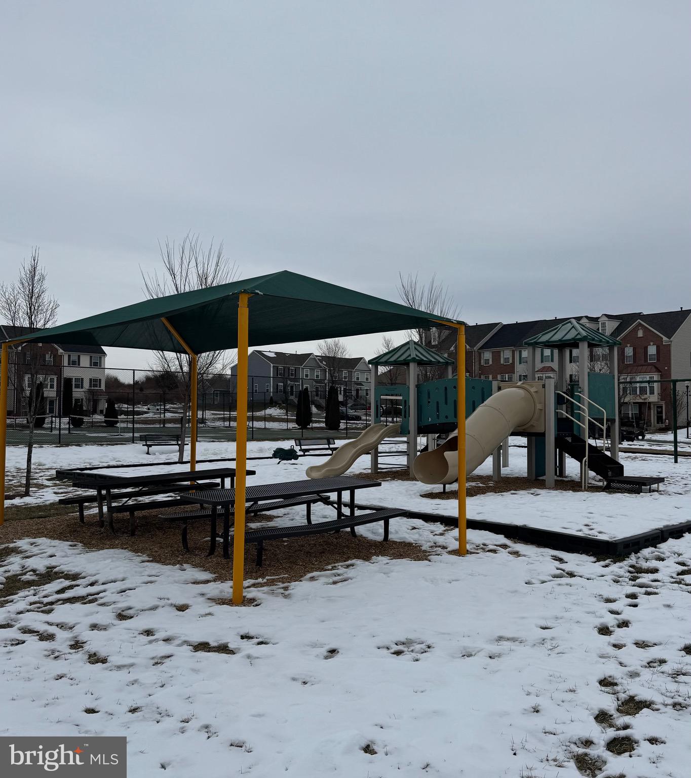 HUNTFIELD - Residential