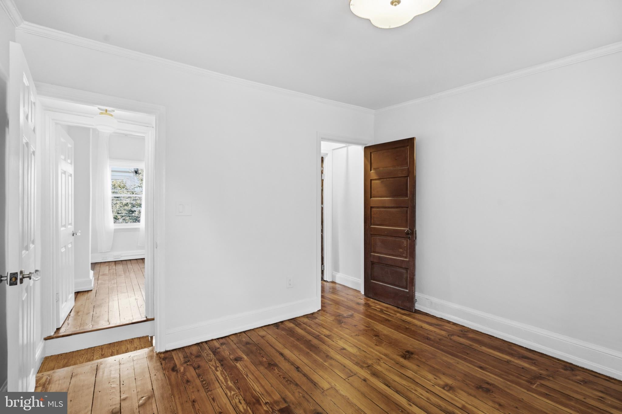 2331 ALMOND STREET